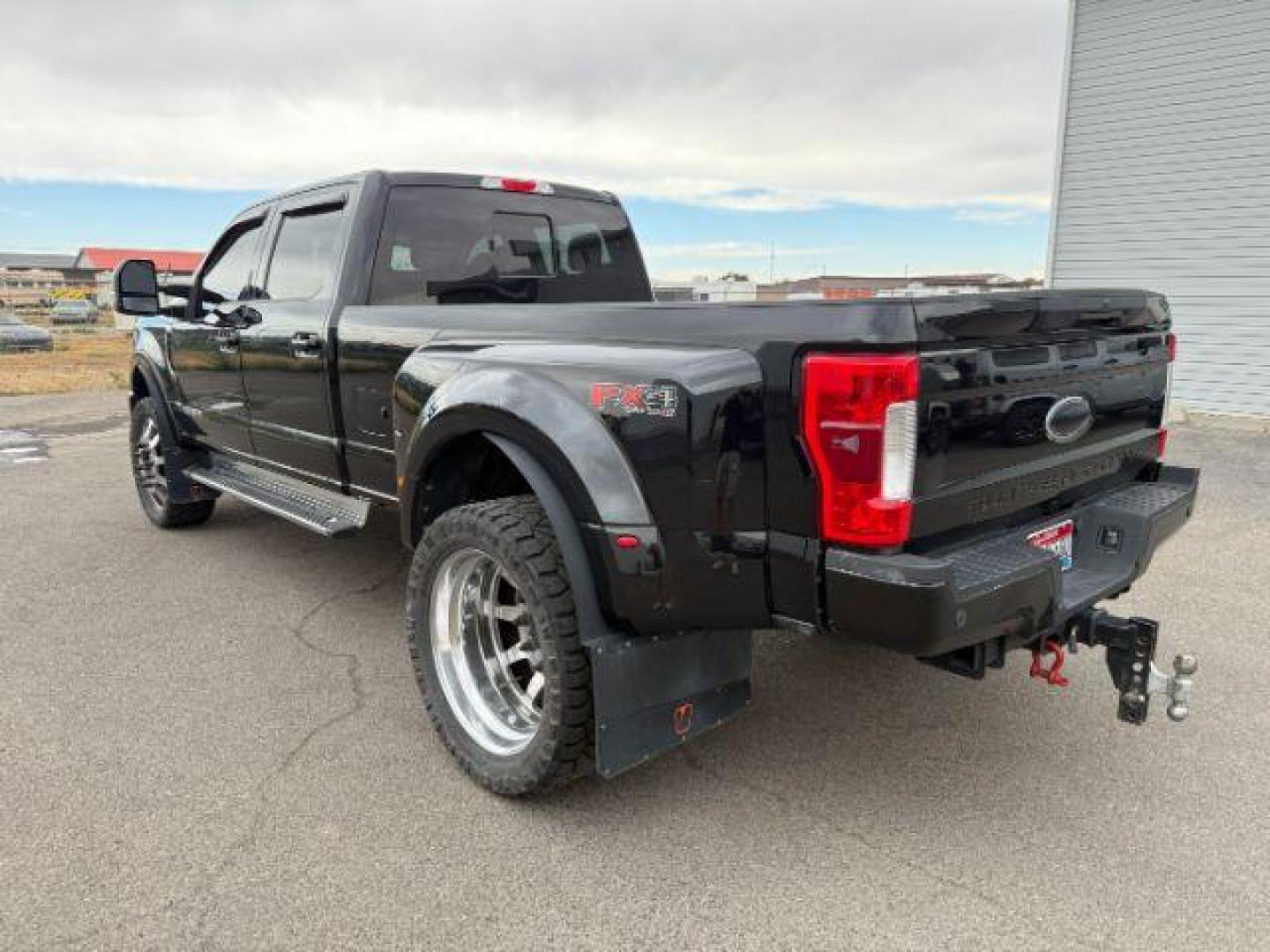 2017 Shadow Black /Black Ford F-350 LARIAT (1FT8W3DT8HE) with an Powerstroke 6.7L V-8 diesel direct injection engine, AUTOMATIC transmission, located at 1235 N Woodruff Ave., Idaho Falls, 83401, (208) 523-1053, 43.507172, -112.000488 - At Timberline Auto, finding a great deal on your next vehicle is always easy! Our experienced sales staff's goal is to help find you the right vehicle at the right price! Our knowledgeable finance department has options for almost any credit score. We offer extended service contract options to prote - Photo#2