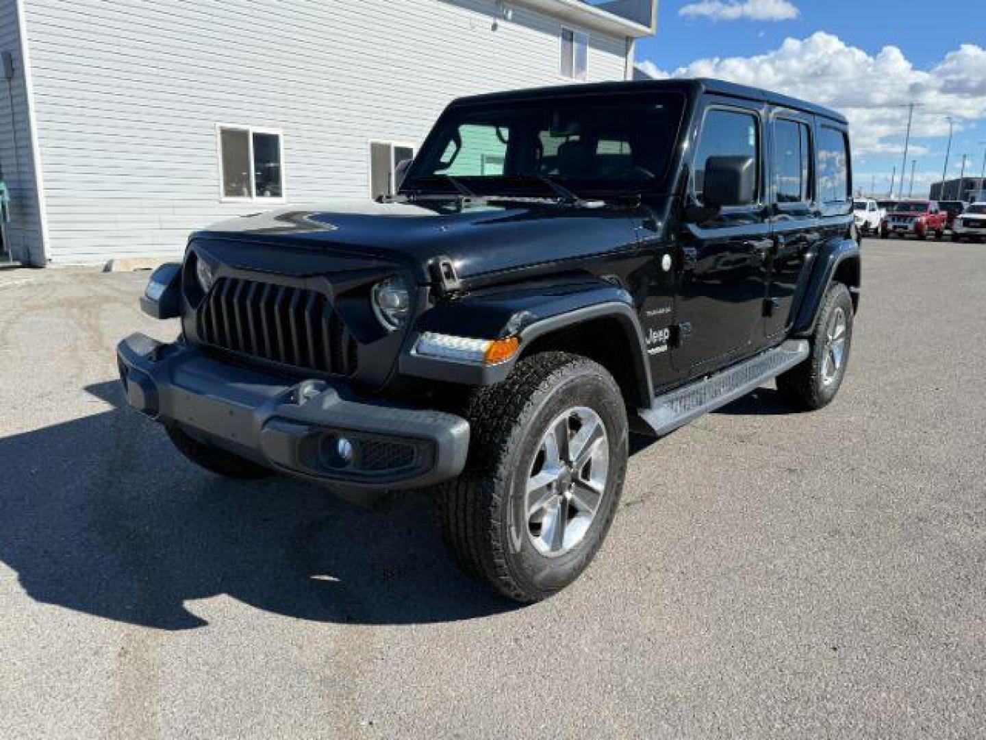 2019 BLACK /CLOTH Jeep Wrangler Unlimited (1C4HJXEN6KW) with an 20 TURBO engine, Automatic transmission, located at 1175 N Woodruff Ave, Idaho Falls, ID, 83401, 43.506901, -111.999657 - At Timberline Auto, finding a great deal on your next vehicle is always easy! Our experienced sales staff's goal is to help find you the right vehicle at the right price! Our knowledgeable finance department has options for almost any credit score. We offer extended service contract options to prote - Photo#1