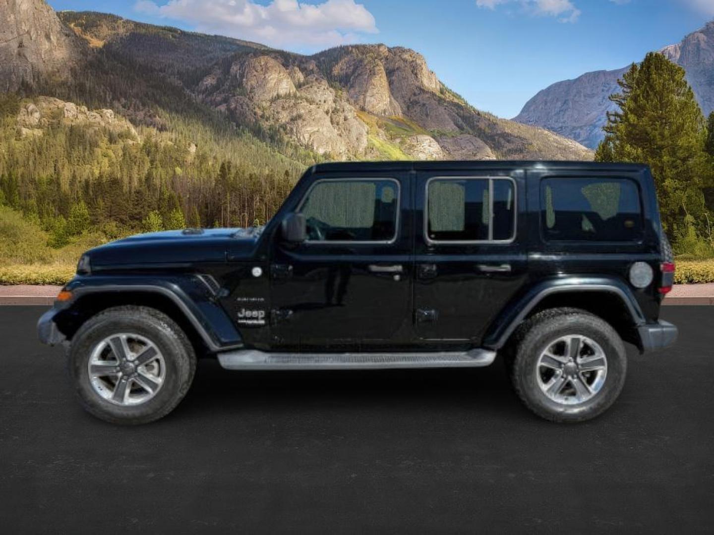 2019 BLACK /CLOTH Jeep Wrangler Unlimited (1C4HJXEN6KW) with an 20 TURBO engine, Automatic transmission, located at 1175 N Woodruff Ave, Idaho Falls, ID, 83401, 43.506901, -111.999657 - At Timberline Auto, finding a great deal on your next vehicle is always easy! Our experienced sales staff's goal is to help find you the right vehicle at the right price! Our knowledgeable finance department has options for almost any credit score. We offer extended service contract options to prote - Photo#1