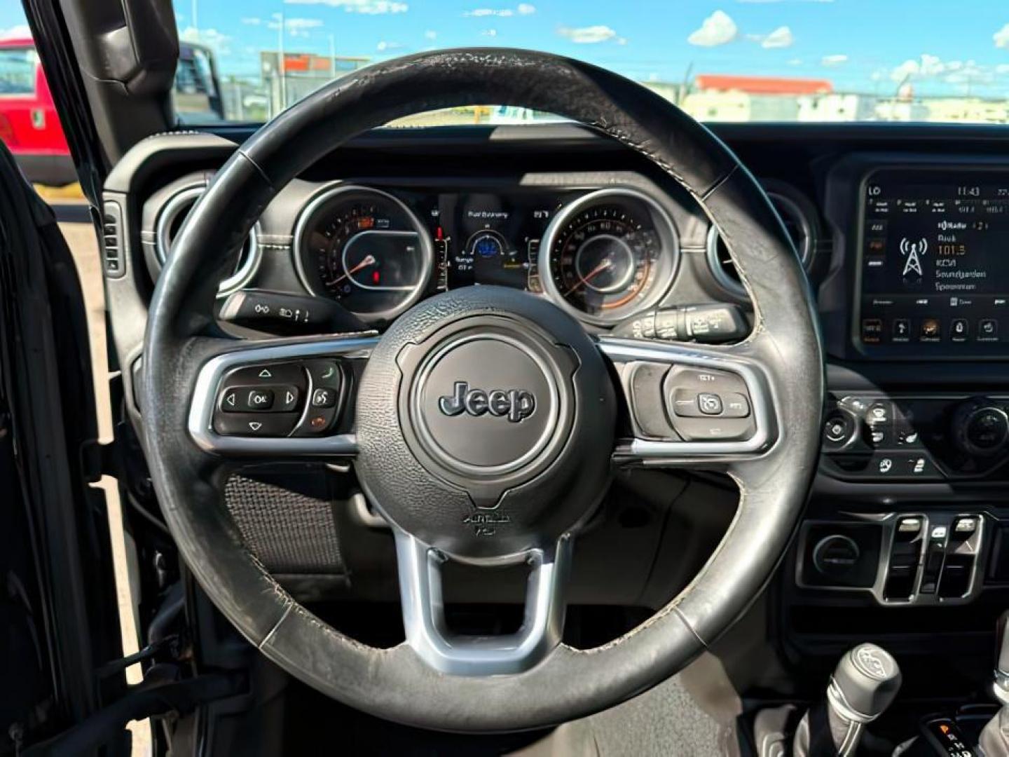 2019 BLACK /CLOTH Jeep Wrangler Unlimited (1C4HJXEN6KW) with an 20 TURBO engine, Automatic transmission, located at 1175 N Woodruff Ave, Idaho Falls, ID, 83401, 43.506901, -111.999657 - At Timberline Auto, finding a great deal on your next vehicle is always easy! Our experienced sales staff's goal is to help find you the right vehicle at the right price! Our knowledgeable finance department has options for almost any credit score. We offer extended service contract options to prote - Photo#14
