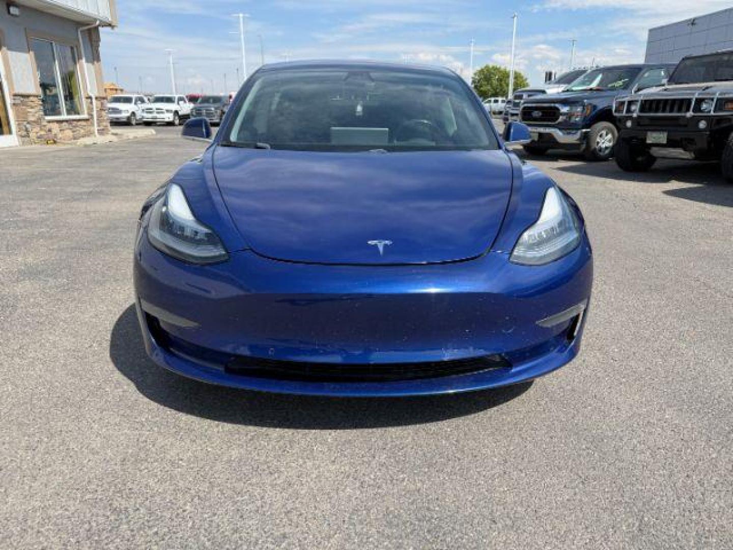 2018 BLUE /CLOTH Tesla Model 3 (5YJ3E1EA4JF) with an ELECTRIC engine, Automatic transmission, located at 1175 N Woodruff Ave, Idaho Falls, ID, 83401, 43.506901, -111.999657 - At Timberline Auto, finding a great deal on your next vehicle is always easy! Our experienced sales staff's goal is to help find you the right vehicle at the right price! Our knowledgeable finance department has options for almost any credit score. We offer extended service contract options to prote - Photo#25