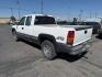 2000 Summit White /Graphite Chevrolet Silverado 1500 (1GCEK19V4YZ) with an Vortec 48L V-8 regular unleaded engine, Automatic transmission, located at 1175 N Woodruff Ave, Idaho Falls, ID, 83401, 43.506901, -111.999657 - At Timberline Auto, finding a great deal on your next vehicle is always easy! Our experienced sales staff's goal is to help find you the right vehicle at the right price! Our knowledgeable finance department has options for almost any credit score. We offer extended service contract options to prote - Photo#16