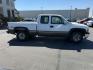 2000 Summit White /Graphite Chevrolet Silverado 1500 (1GCEK19V4YZ) with an Vortec 48L V-8 regular unleaded engine, Automatic transmission, located at 1175 N Woodruff Ave, Idaho Falls, ID, 83401, 43.506901, -111.999657 - At Timberline Auto, finding a great deal on your next vehicle is always easy! Our experienced sales staff's goal is to help find you the right vehicle at the right price! Our knowledgeable finance department has options for almost any credit score. We offer extended service contract options to prote - Photo#19