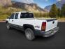 2000 Summit White /Graphite Chevrolet Silverado 1500 (1GCEK19V4YZ) with an Vortec 48L V-8 regular unleaded engine, Automatic transmission, located at 1175 N Woodruff Ave, Idaho Falls, ID, 83401, 43.506901, -111.999657 - At Timberline Auto, finding a great deal on your next vehicle is always easy! Our experienced sales staff's goal is to help find you the right vehicle at the right price! Our knowledgeable finance department has options for almost any credit score. We offer extended service contract options to prote - Photo#2