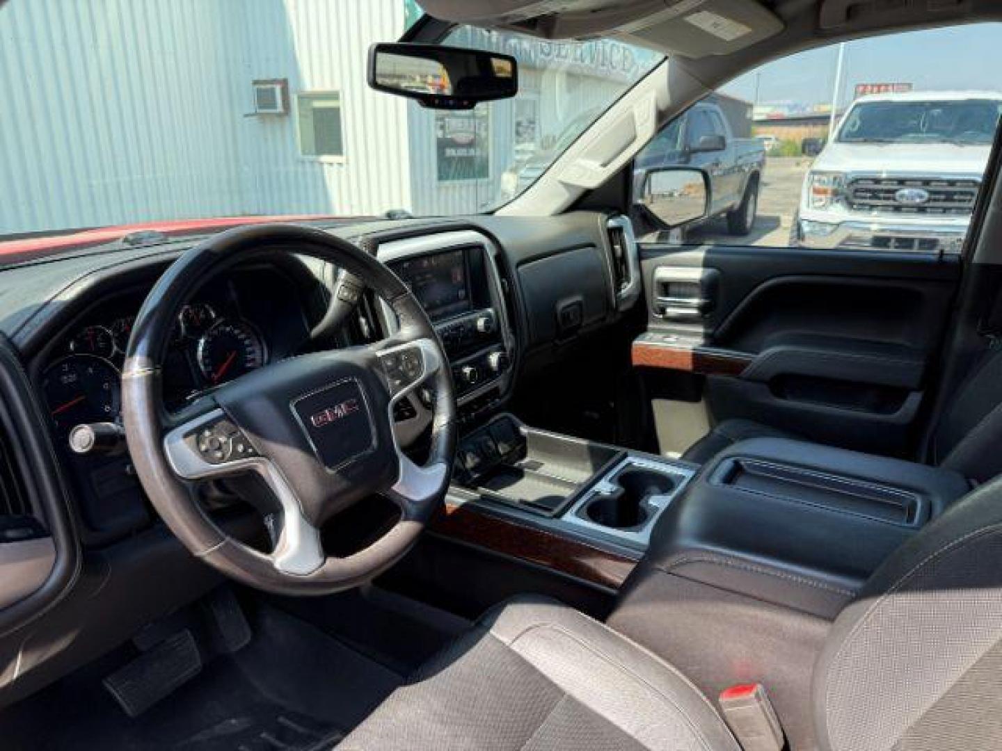 2015 RED /LEATHER GMC Sierra 1500 (3GTU2VEJ6FG) with an 62L V8 engine, Automatic transmission, located at 1175 N Woodruff Ave, Idaho Falls, ID, 83401, 43.506901, -111.999657 - At Timberline Auto, finding a great deal on your next vehicle is always easy! Our experienced sales staff's goal is to help find you the right vehicle at the right price! Our knowledgeable finance department has options for almost any credit score. We offer extended service contract options to prote - Photo#36