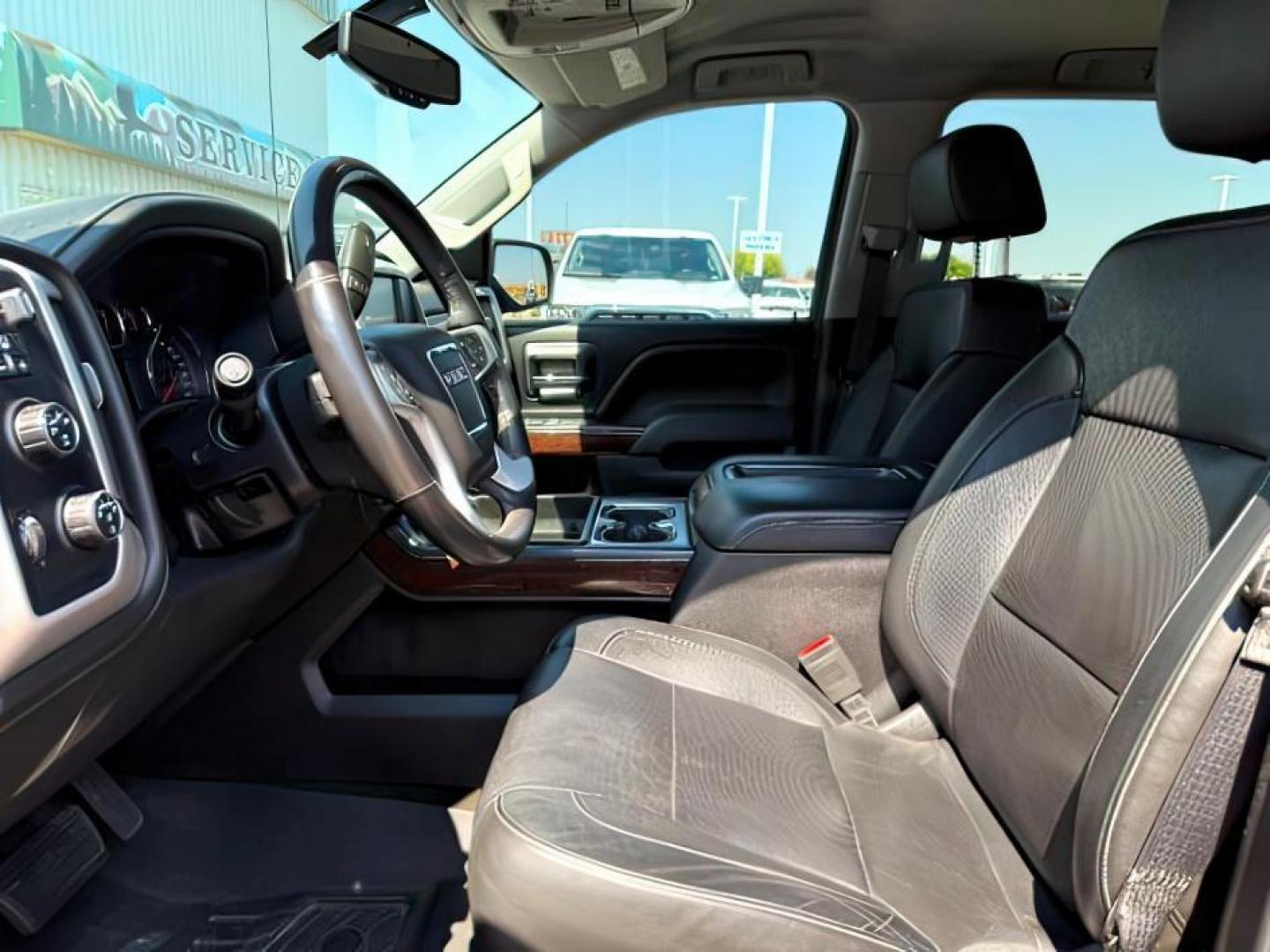 2015 RED /LEATHER GMC Sierra 1500 (3GTU2VEJ6FG) with an 62L V8 engine, Automatic transmission, located at 1175 N Woodruff Ave, Idaho Falls, ID, 83401, 43.506901, -111.999657 - At Timberline Auto, finding a great deal on your next vehicle is always easy! Our experienced sales staff's goal is to help find you the right vehicle at the right price! Our knowledgeable finance department has options for almost any credit score. We offer extended service contract options to prote - Photo#12