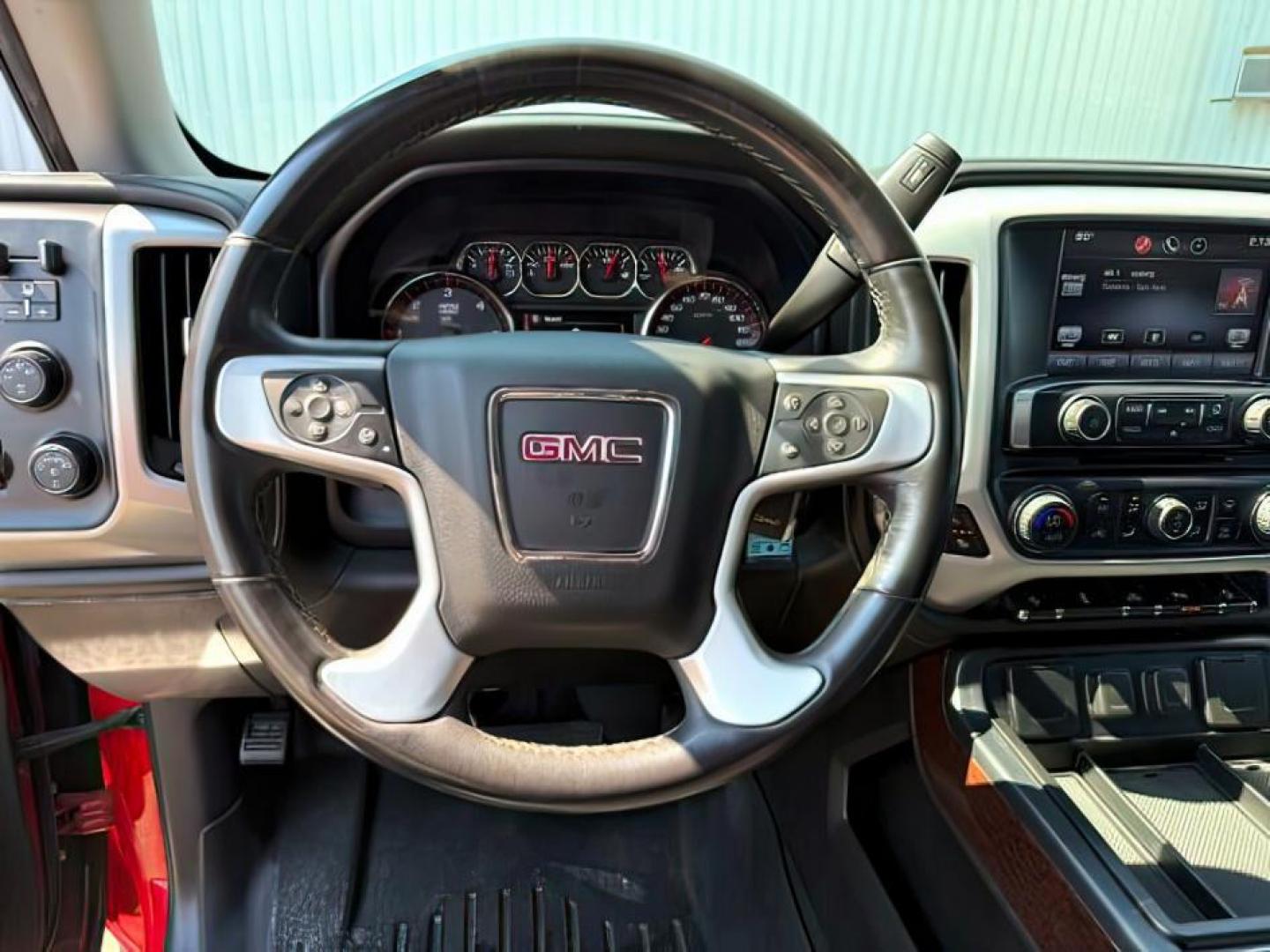 2015 RED /LEATHER GMC Sierra 1500 (3GTU2VEJ6FG) with an 62L V8 engine, Automatic transmission, located at 1175 N Woodruff Ave, Idaho Falls, ID, 83401, 43.506901, -111.999657 - At Timberline Auto, finding a great deal on your next vehicle is always easy! Our experienced sales staff's goal is to help find you the right vehicle at the right price! Our knowledgeable finance department has options for almost any credit score. We offer extended service contract options to prote - Photo#14