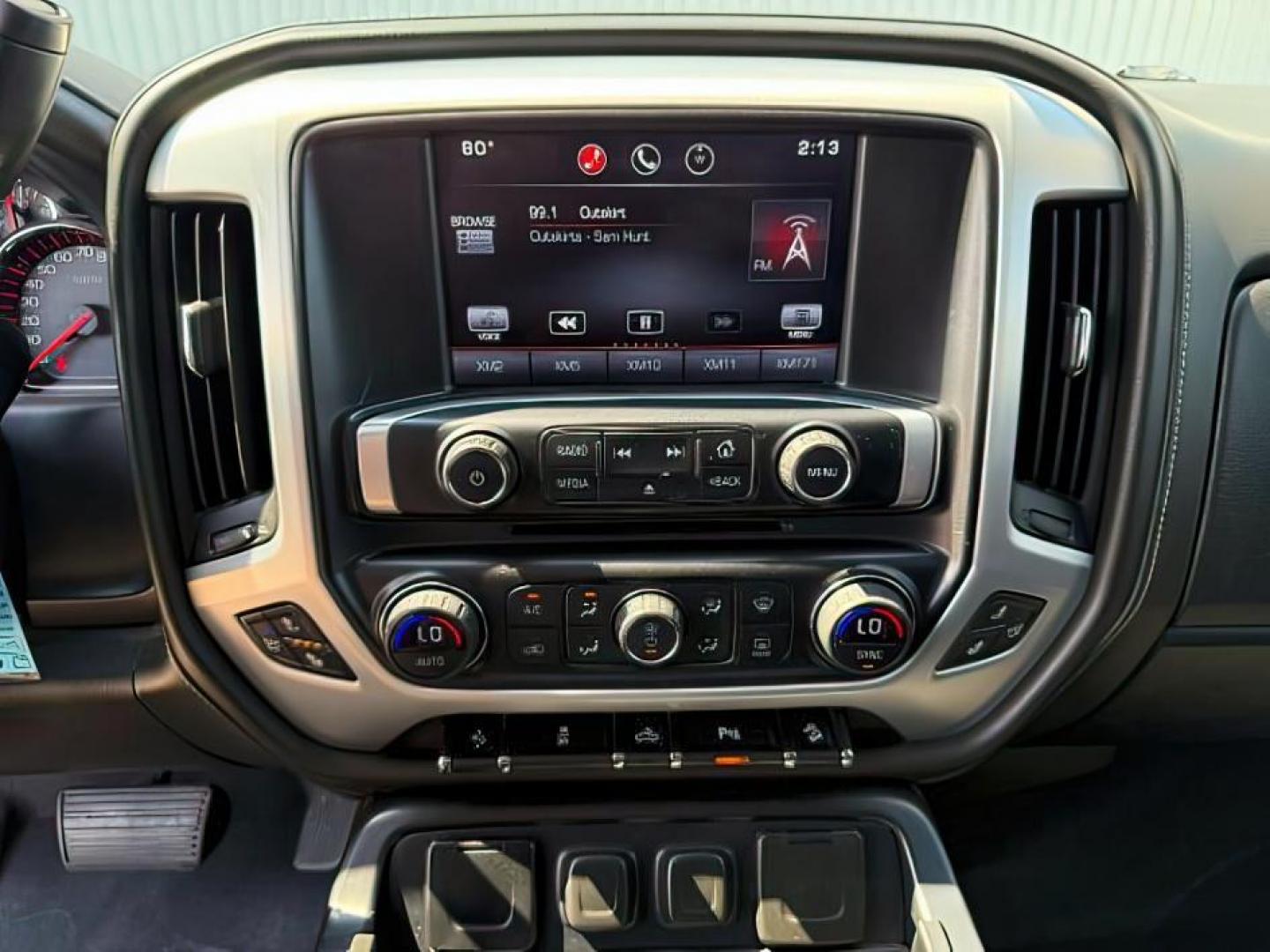 2015 RED /LEATHER GMC Sierra 1500 (3GTU2VEJ6FG) with an 62L V8 engine, Automatic transmission, located at 1175 N Woodruff Ave, Idaho Falls, ID, 83401, 43.506901, -111.999657 - At Timberline Auto, finding a great deal on your next vehicle is always easy! Our experienced sales staff's goal is to help find you the right vehicle at the right price! Our knowledgeable finance department has options for almost any credit score. We offer extended service contract options to prote - Photo#15