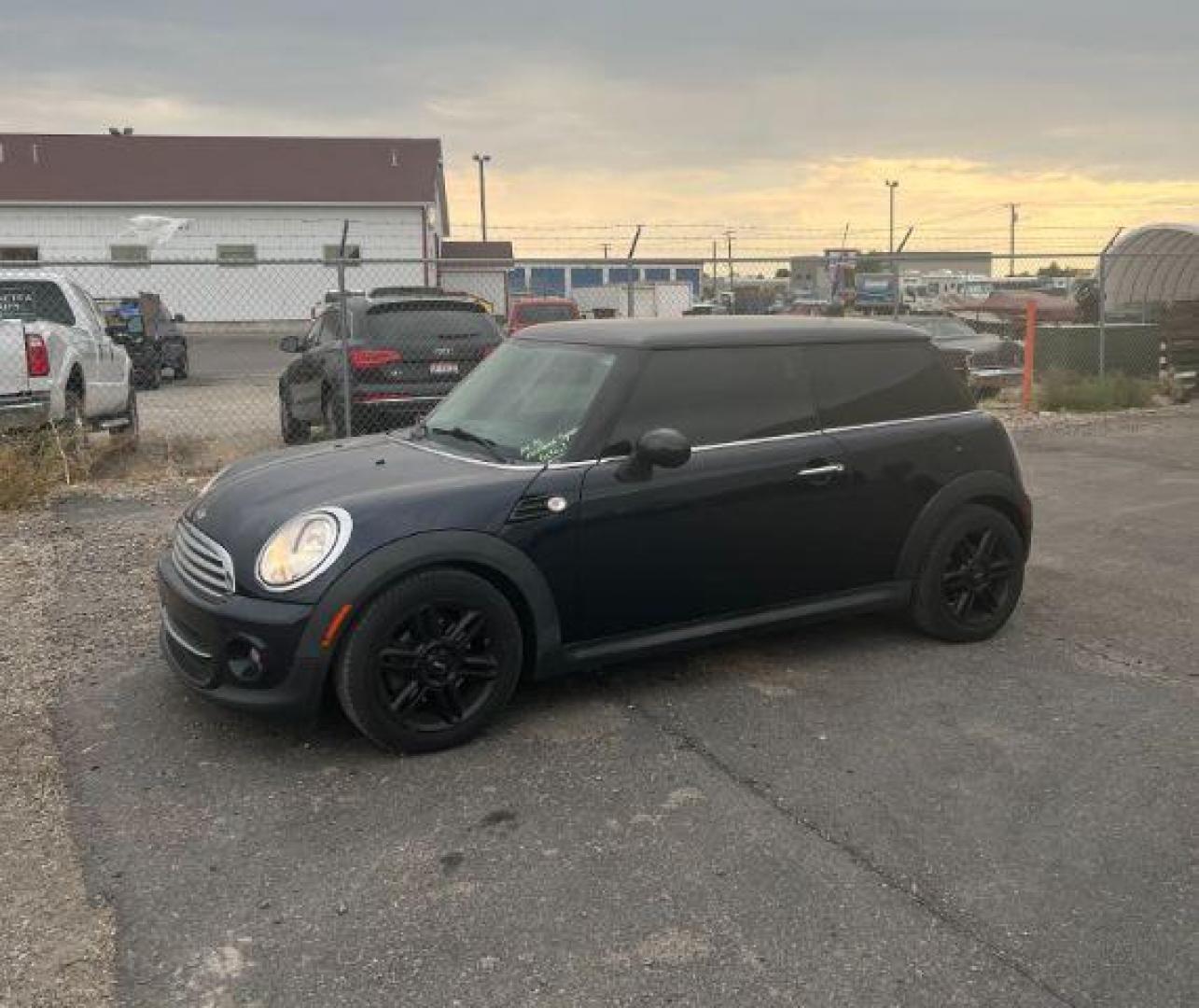 2013 BLUE /Carbon Black Mini Hardtop (WMWSU3C57DT) with an 16L I-4 DOHC engine, Manual transmission, located at 1175 N Woodruff Ave, Idaho Falls, ID, 83401, 43.506901, -111.999657 - At Timberline Auto, finding a great deal on your next vehicle is always easy! Our experienced sales staff's goal is to help find you the right vehicle at the right price! Our knowledgeable finance department has options for almost any credit score. We offer extended service contract options to prote - Photo#1