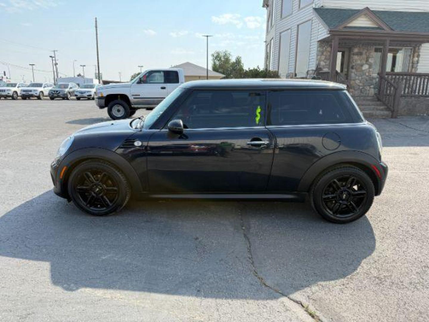 2013 BLUE /Carbon Black Mini Hardtop (WMWSU3C57DT) with an 16L I-4 DOHC engine, Manual transmission, located at 1175 N Woodruff Ave, Idaho Falls, ID, 83401, 43.506901, -111.999657 - At Timberline Auto, finding a great deal on your next vehicle is always easy! Our experienced sales staff's goal is to help find you the right vehicle at the right price! Our knowledgeable finance department has options for almost any credit score. We offer extended service contract options to prote - Photo#1