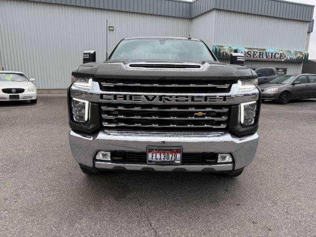 2022 GREEN /Jet Black Chevrolet Silverado 3500HD 4WD Crew Cab Standard Bed LTZ (1GC4YUEY1NF) with an Duramax 6.6L V-8 diesel direct injection engine, AUTOMATIC transmission - At Timberline Auto, finding a great deal on your next vehicle is always easy! Our experienced sales staff goal is to help find you the right vehicle at the right price! Our knowledgeable finance department has options for almost any credit score. We offer extended service contract options to prot - Photo#34
