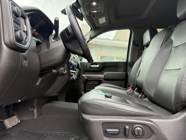 2022 GREEN /Jet Black Chevrolet Silverado 3500HD 4WD Crew Cab Standard Bed LTZ (1GC4YUEY1NF) with an Duramax 6.6L V-8 diesel direct injection engine, AUTOMATIC transmission - At Timberline Auto, finding a great deal on your next vehicle is always easy! Our experienced sales staff goal is to help find you the right vehicle at the right price! Our knowledgeable finance department has options for almost any credit score. We offer extended service contract options to prot - Photo#38