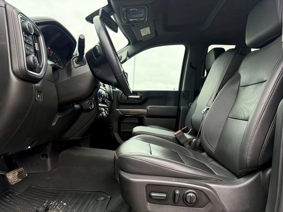 2022 Greenstone Metallic /Jet Black Chevrolet Silverado LTZ (1GC4YUEY1NF) with an V8, 6.6L engine, 10-speed automatic transmission, located at 1175 N Woodruff Ave, Idaho Falls, ID, 83401, 43.506901, -111.999657 - <b>Vehicle Details</b><br>Drive home capability and luxury in this pre-owned 2022 Chevrolet Silverado 3500 LTZ, now available in Idaho Falls, ID. Built for demanding jobs and long hauls, this 4WD heavy-duty pickup is powered by a V8 6.6L Diesel engine that delivers impressive strength, confident tow- Photo#39