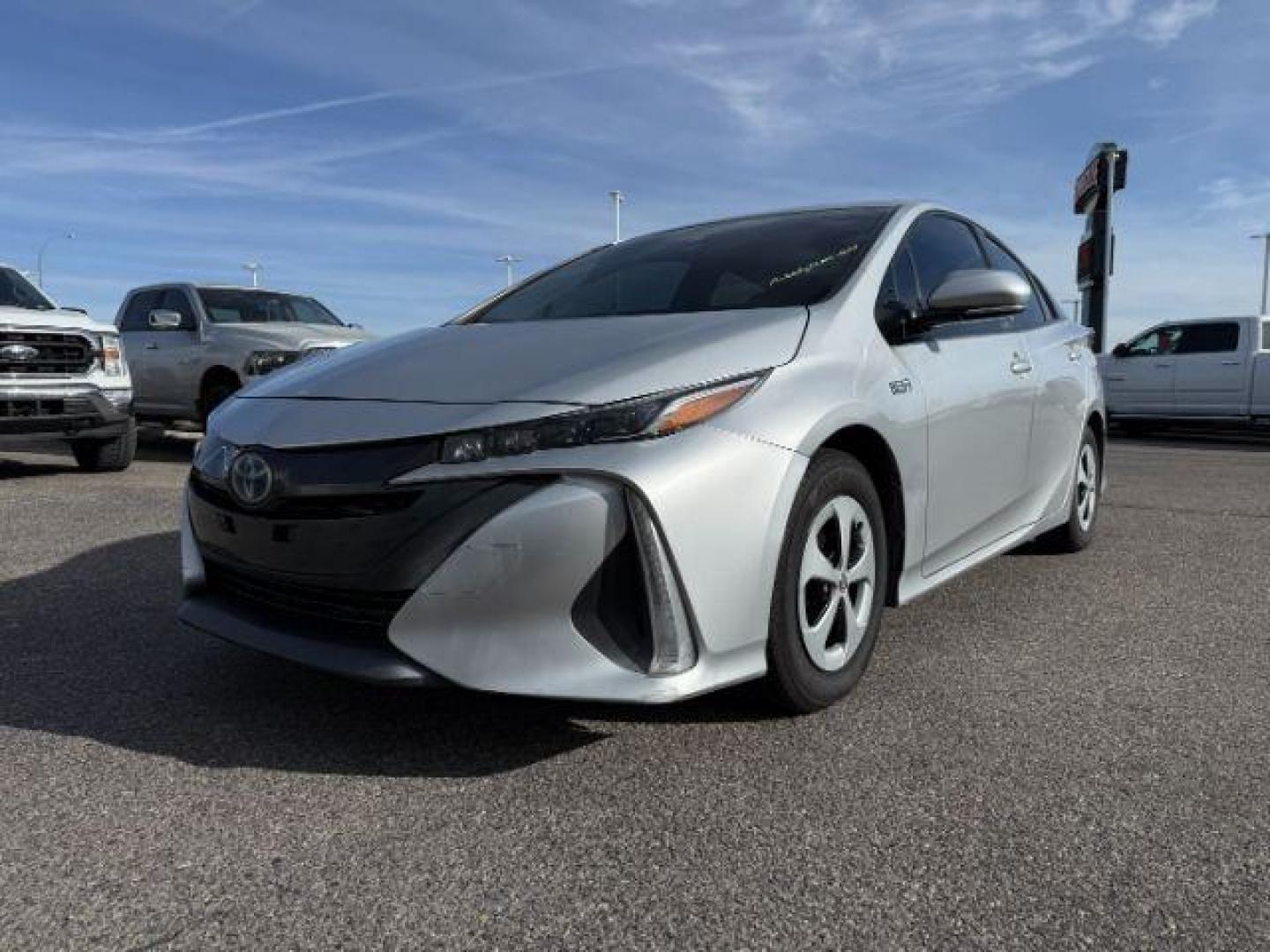 2017 SILVER /Black Toyota Prius Prime (JTDKARFP6H3) with an 18L I-4 DOHC engine, Automatic transmission, located at 1175 N Woodruff Ave, Idaho Falls, ID, 83401, 43.506901, -111.999657 - At Timberline Auto, finding a great deal on your next vehicle is always easy! Our experienced sales staff's goal is to help find you the right vehicle at the right price! Our knowledgeable finance department has options for almost any credit score. We offer extended service contract options to prote - Photo#24