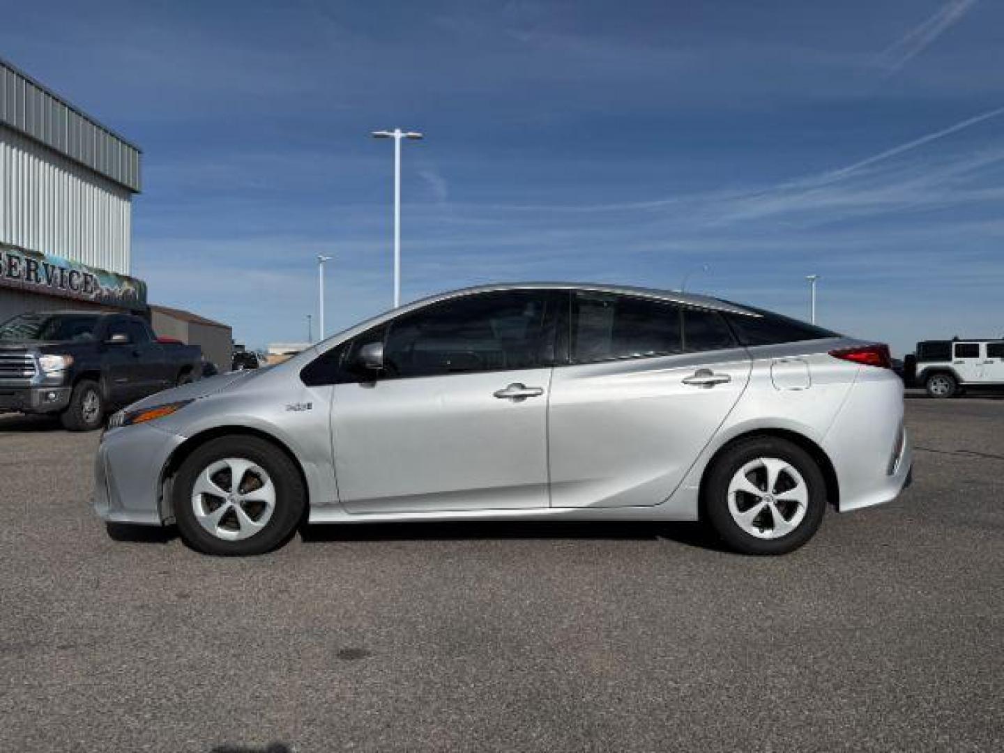 2017 SILVER /Black Toyota Prius Prime (JTDKARFP6H3) with an 18L I-4 DOHC engine, Automatic transmission, located at 1175 N Woodruff Ave, Idaho Falls, ID, 83401, 43.506901, -111.999657 - At Timberline Auto, finding a great deal on your next vehicle is always easy! Our experienced sales staff's goal is to help find you the right vehicle at the right price! Our knowledgeable finance department has options for almost any credit score. We offer extended service contract options to prote - Photo#25