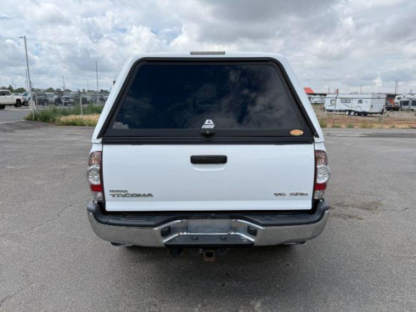 2014 Super White /Graphite Toyota Tacoma (3TMMU4FN9EM) with an 4L V-6 DOHC engine, Automatic transmission, located at 1175 N Woodruff Ave, Idaho Falls, ID, 83401, 43.506901, -111.999657 - Photo#23