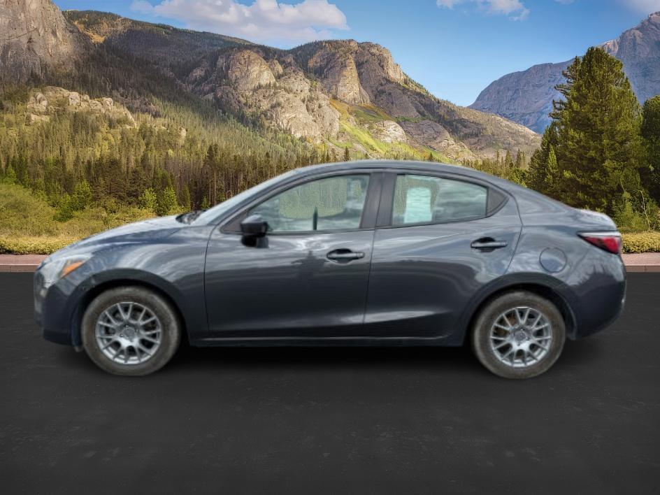 photo of 2017 Toyota Yaris iA BASE