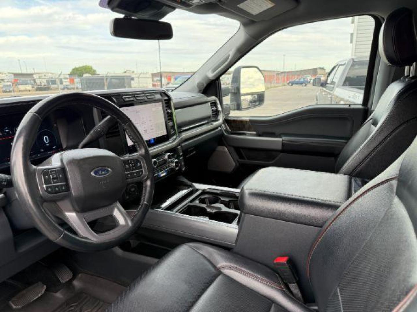 2024 SILVER /Black Onyx Ford F-350 (1FT8W3BM3RE) with an Powerstroke 67L V-8 diesel direct injection engine, Automatic transmission, located at 1175 N Woodruff Ave, Idaho Falls, ID, 83401, 43.506901, -111.999657 - At Timberline Auto, finding a great deal on your next vehicle is always easy! Our experienced sales staff's goal is to help find you the right vehicle at the right price! Our knowledgeable finance department has options for almost any credit score. We offer extended service contract options to prote - Photo#35