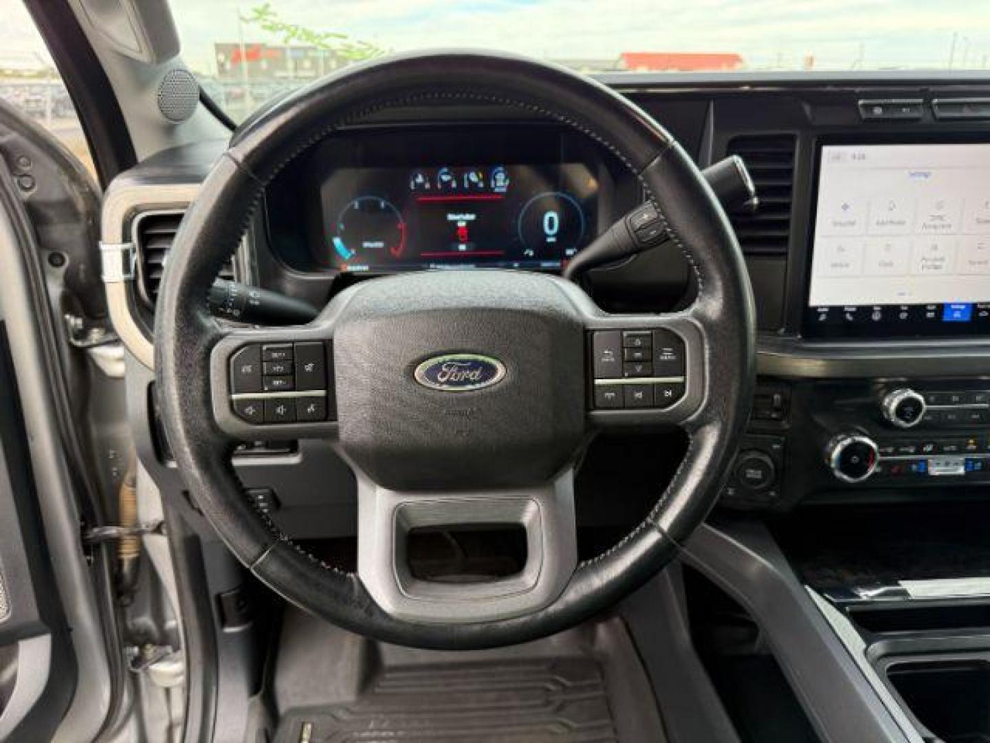 2024 SILVER /Black Onyx Ford F-350 (1FT8W3BM3RE) with an Powerstroke 67L V-8 diesel direct injection engine, Automatic transmission, located at 1175 N Woodruff Ave, Idaho Falls, ID, 83401, 43.506901, -111.999657 - At Timberline Auto, finding a great deal on your next vehicle is always easy! Our experienced sales staff's goal is to help find you the right vehicle at the right price! Our knowledgeable finance department has options for almost any credit score. We offer extended service contract options to prote - Photo#36