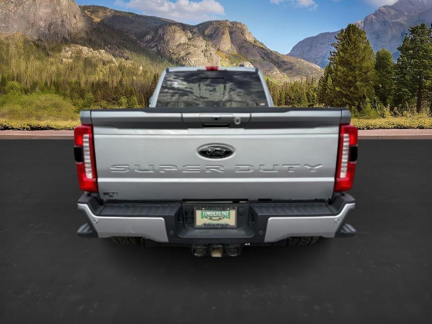 2024 SILVER /Black Onyx Ford F-350 (1FT8W3BM3RE) with an Powerstroke 67L V-8 diesel direct injection engine, Automatic transmission, located at 1175 N Woodruff Ave, Idaho Falls, ID, 83401, 43.506901, -111.999657 - At Timberline Auto, finding a great deal on your next vehicle is always easy! Our experienced sales staff's goal is to help find you the right vehicle at the right price! Our knowledgeable finance department has options for almost any credit score. We offer extended service contract options to prote - Photo#3