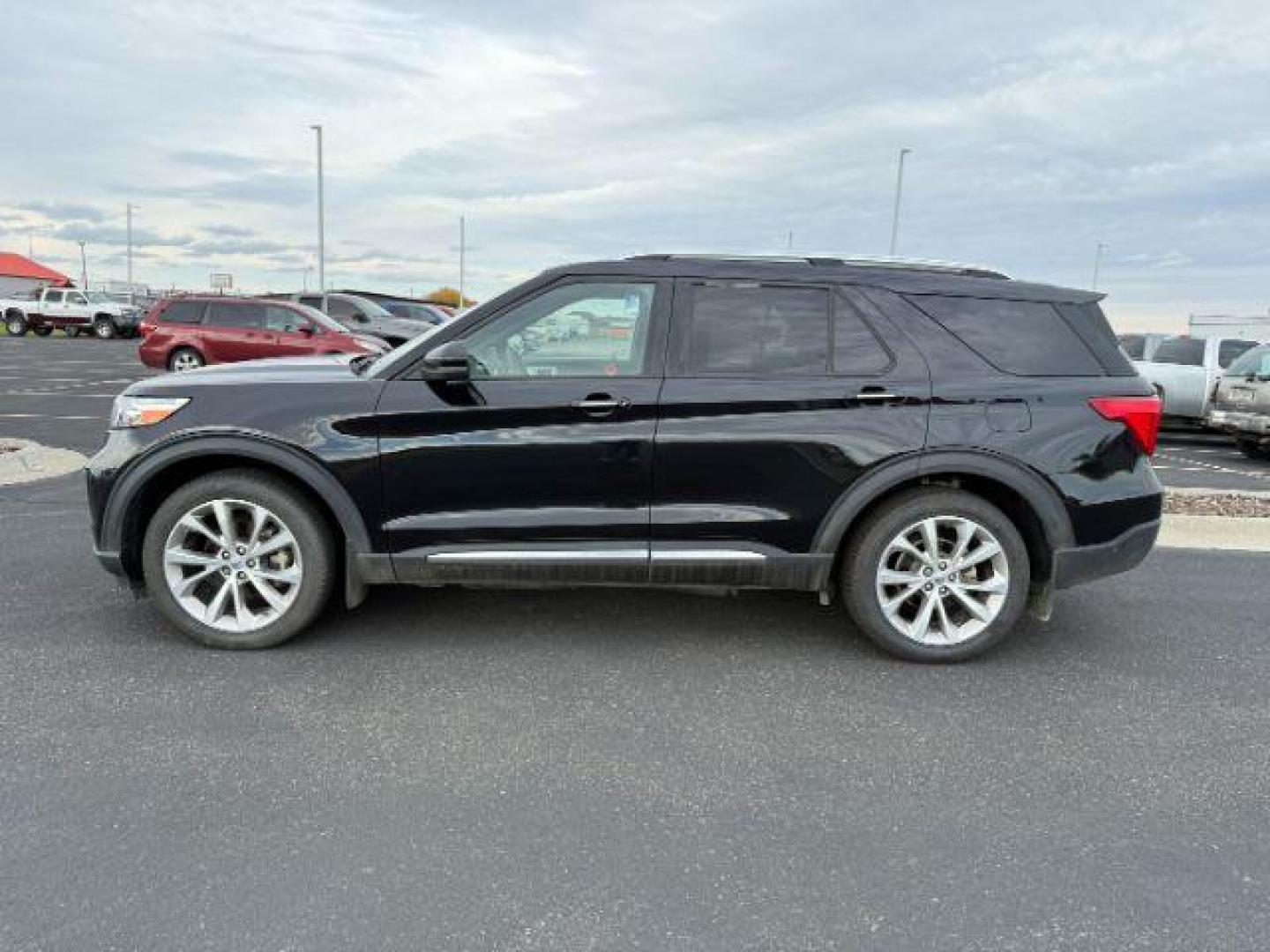 2021 Agate Black Metallic /Ebony Ford Explorer (1FM5K8HC4MG) with an EcoBoost 3L V-6 gasoline direct injection engine, Automatic transmission, located at 1175 N Woodruff Ave, Idaho Falls, ID, 83401, 43.506901, -111.999657 - At Timberline Auto, finding a great deal on your next vehicle is always easy! Our experienced sales staff's goal is to help find you the right vehicle at the right price! Our knowledgeable finance department has options for almost any credit score. We offer extended service contract options to prote - Photo#1