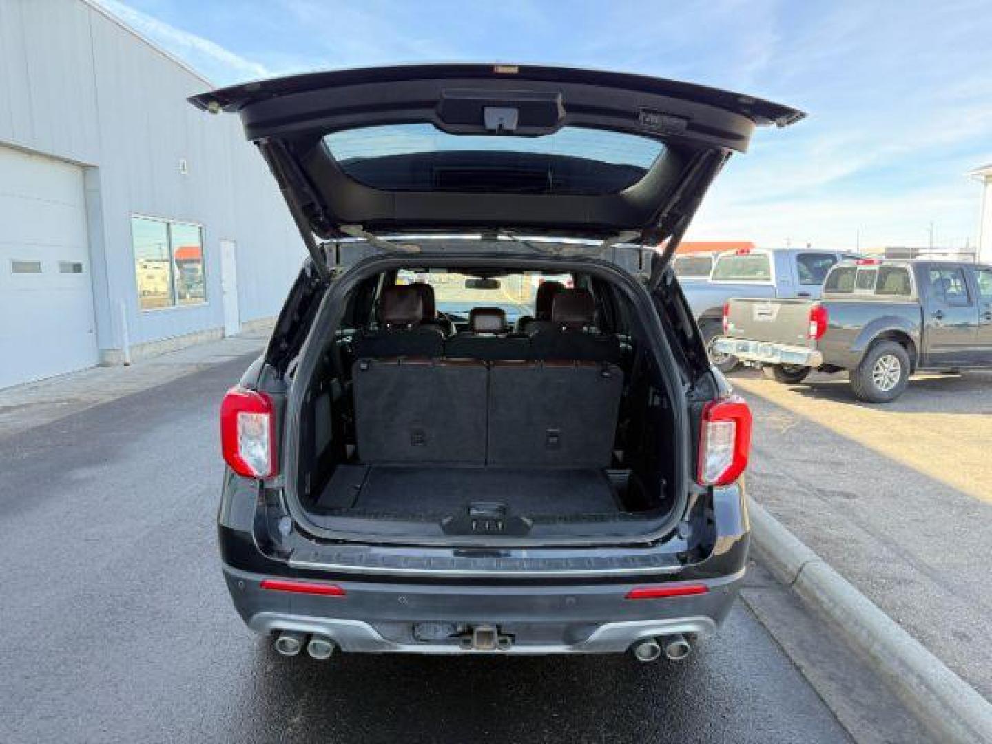 2021 Agate Black Metallic /Ebony Ford Explorer (1FM5K8HC4MG) with an 33L V-6 portdirect injection engine, Automatic transmission, located at 1175 N Woodruff Ave, Idaho Falls, ID, 83401, 43.506901, -111.999657 - At Timberline Auto, finding a great deal on your next vehicle is always easy! Our experienced sales staff's goal is to help find you the right vehicle at the right price! Our knowledgeable finance department has options for almost any credit score. We offer extended service contract options to prote - Photo#31