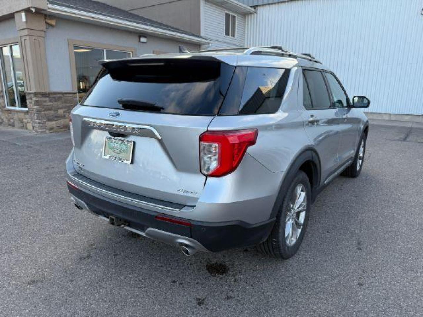 2022 Iconic Silver Metallic /Ebony Ford Explorer (1FMSK8FH6NG) with an 33L V-6 portdirect injection engine, Automatic transmission, located at 1175 N Woodruff Ave, Idaho Falls, ID, 83401, 43.506901, -111.999657 - At Timberline Auto, finding a great deal on your next vehicle is always easy! Our experienced sales staff's goal is to help find you the right vehicle at the right price! Our knowledgeable finance department has options for almost any credit score. We offer extended service contract options to prote - Photo#34