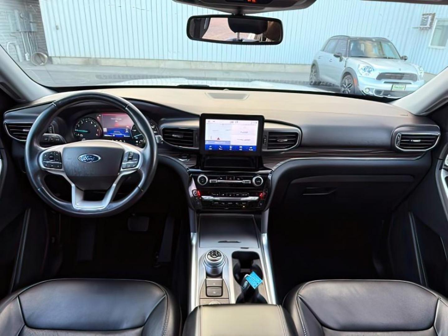 2022 Iconic Silver Metallic /Ebony Ford Explorer (1FMSK8FH6NG) with an 33L V-6 portdirect injection engine, Automatic transmission, located at 1175 N Woodruff Ave, Idaho Falls, ID, 83401, 43.506901, -111.999657 - At Timberline Auto, finding a great deal on your next vehicle is always easy! Our experienced sales staff's goal is to help find you the right vehicle at the right price! Our knowledgeable finance department has options for almost any credit score. We offer extended service contract options to prote - Photo#24