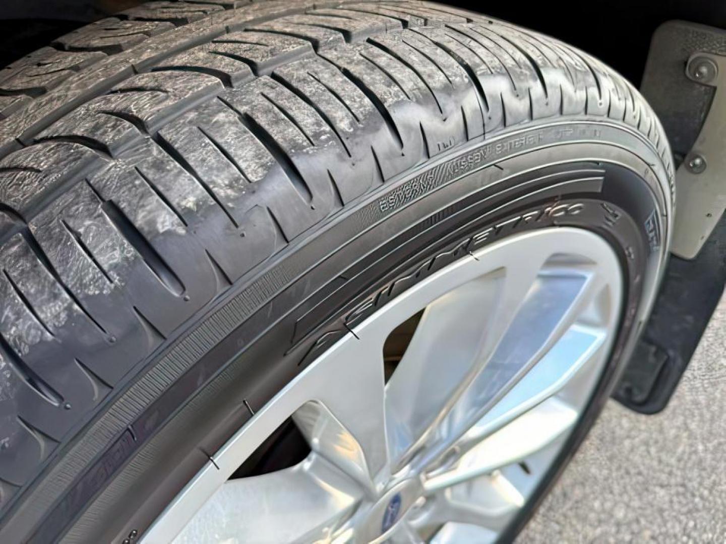 2019 Ruby Red Metallic Tinted Clearcoat /Camelback Ford F-150 (1FTEW1EG7KF) with an EcoBoost 35L V-6 portdirect injection engine, Automatic transmission, located at 1175 N Woodruff Ave, Idaho Falls, ID, 83401, 43.506901, -111.999657 - At Timberline Auto, finding a great deal on your next vehicle is always easy! Our experienced sales staff's goal is to help find you the right vehicle at the right price! Our knowledgeable finance department has options for almost any credit score. We offer extended service contract options to prote - Photo#10