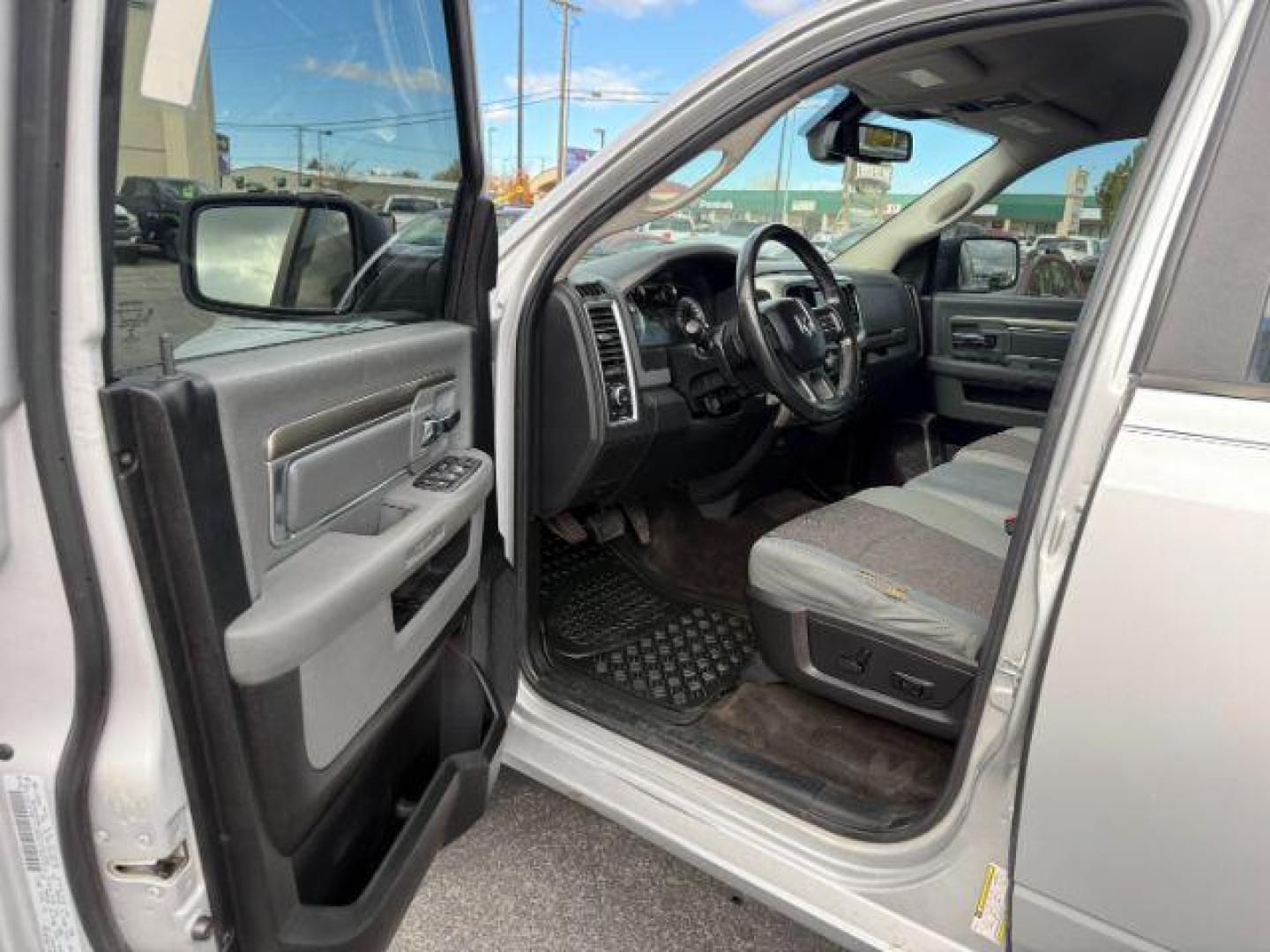 2018 SILVER /CLOTH Ram 1500 BIG HORN (1C6RR7TT6JS) with an 5.7 V8 engine, AUTOMATIC transmission, located at 1235 N Woodruff Ave., Idaho Falls, 83401, (208) 523-1053, 43.507172, -112.000488 - At Timberline Auto, finding a great deal on your next vehicle is always easy! Our experienced sales staff's goal is to help find you the right vehicle at the right price! Our knowledgeable finance department has options for almost any credit score. We offer extended service contract options to prote - Photo#34