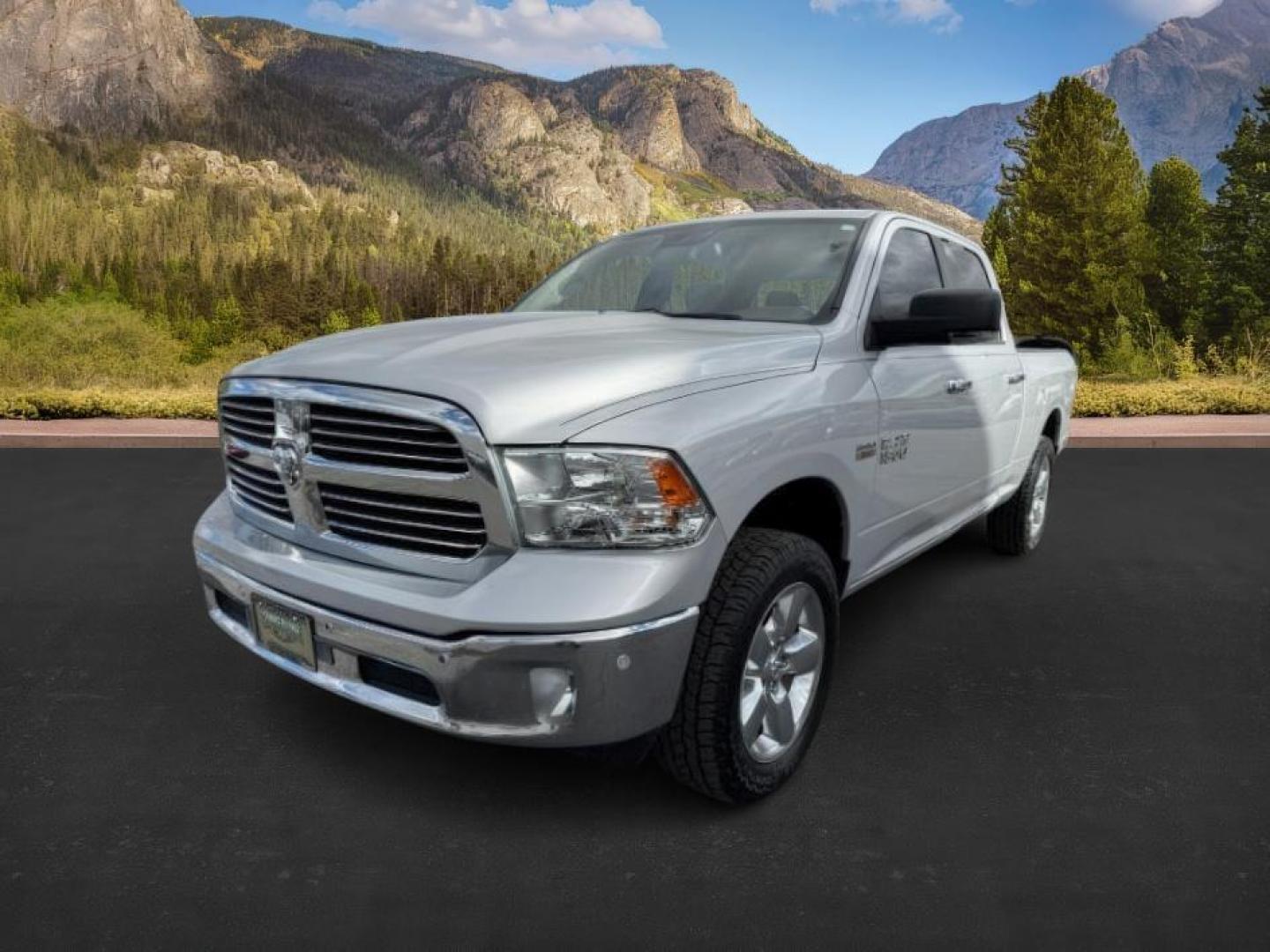 2018 SILVER /CLOTH Ram 1500 BIG HORN (1C6RR7TT6JS) with an 5.7 V8 engine, AUTOMATIC transmission, located at 1235 N Woodruff Ave., Idaho Falls, 83401, (208) 523-1053, 43.507172, -112.000488 - At Timberline Auto, finding a great deal on your next vehicle is always easy! Our experienced sales staff's goal is to help find you the right vehicle at the right price! Our knowledgeable finance department has options for almost any credit score. We offer extended service contract options to prote - Photo#0
