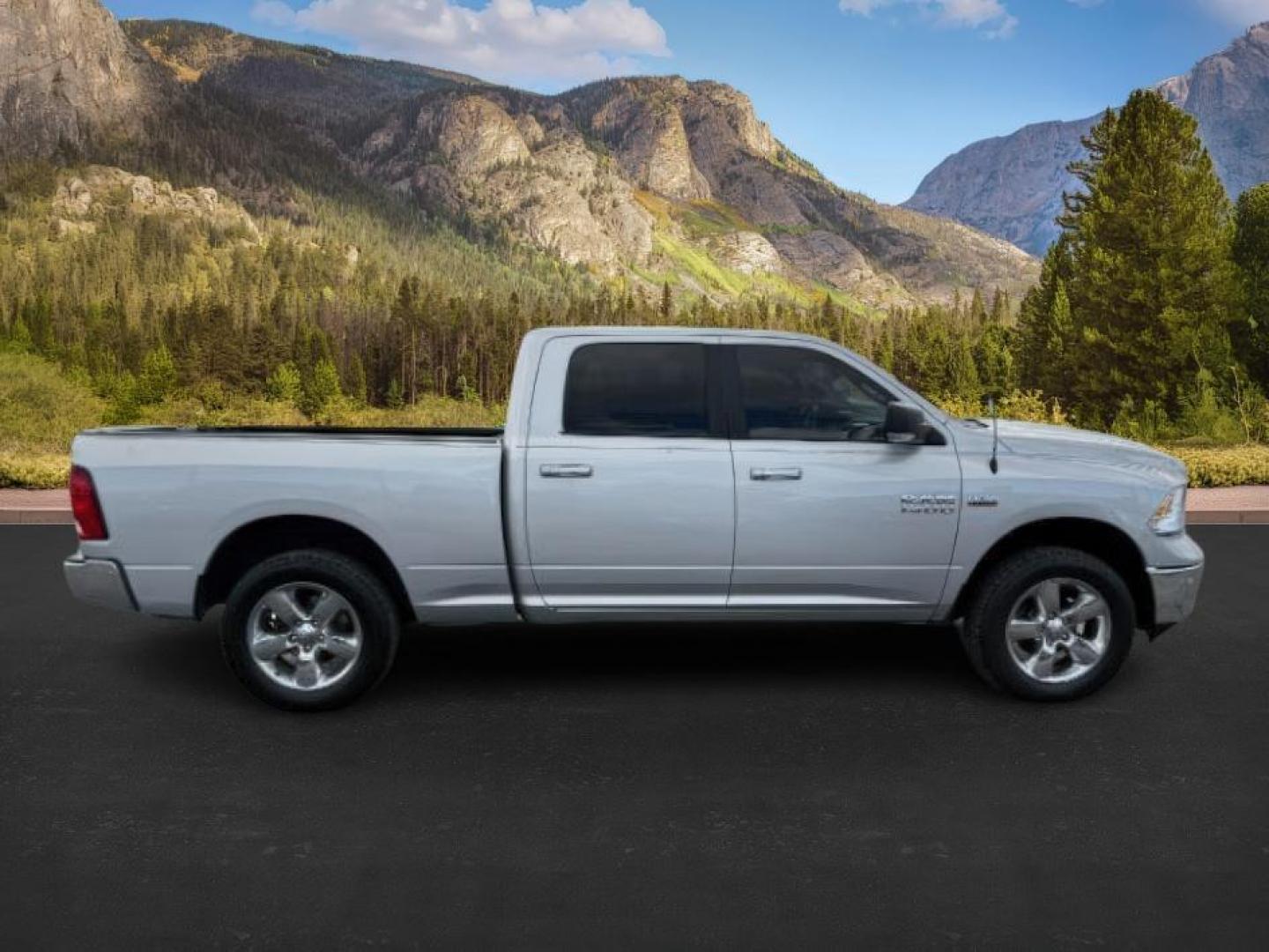 2018 SILVER /CLOTH Ram 1500 BIG HORN (1C6RR7TT6JS) with an 5.7 V8 engine, AUTOMATIC transmission, located at 1235 N Woodruff Ave., Idaho Falls, 83401, (208) 523-1053, 43.507172, -112.000488 - At Timberline Auto, finding a great deal on your next vehicle is always easy! Our experienced sales staff's goal is to help find you the right vehicle at the right price! Our knowledgeable finance department has options for almost any credit score. We offer extended service contract options to prote - Photo#7