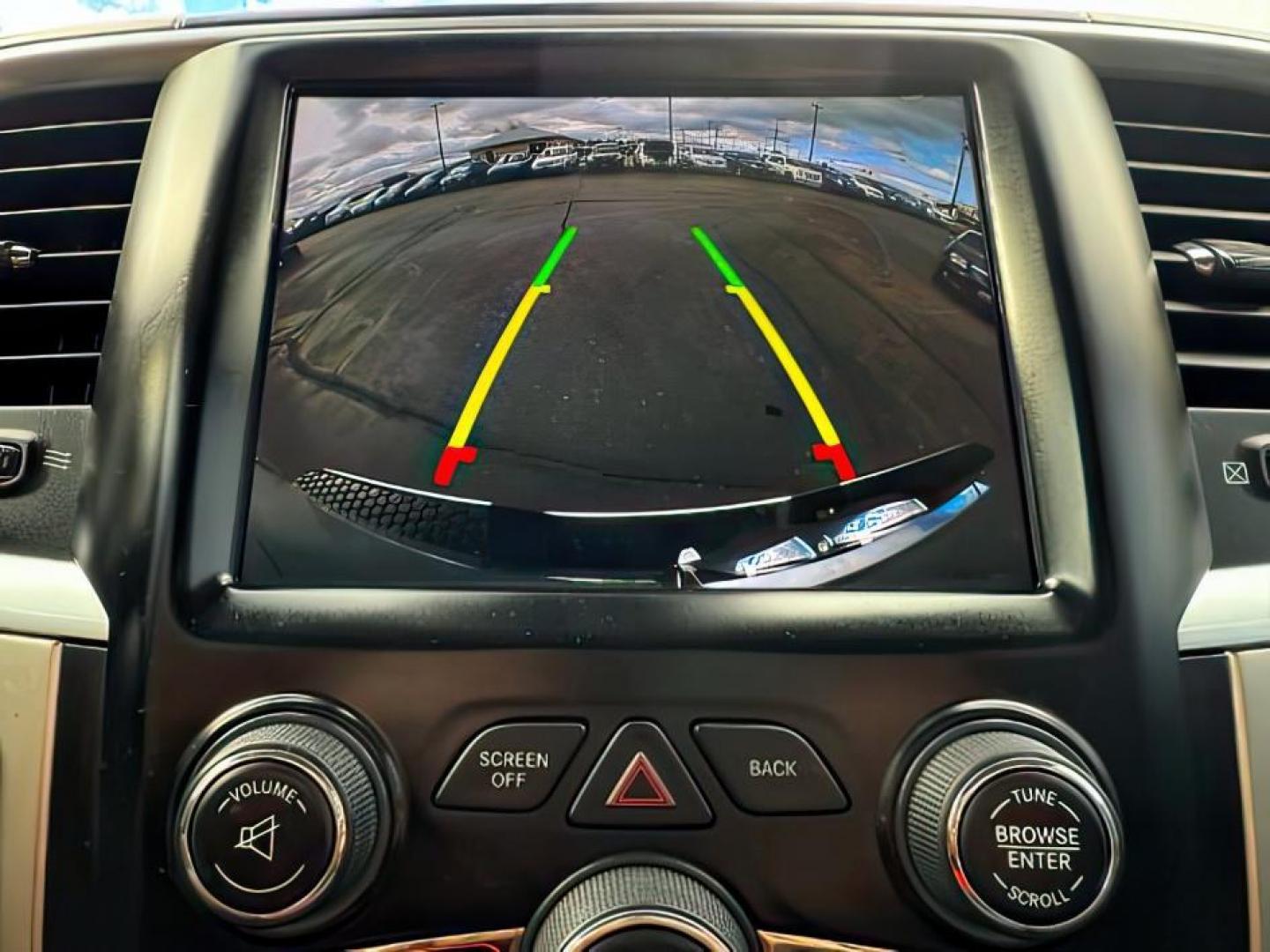 2018 SILVER /CLOTH Ram 1500 BIG HORN (1C6RR7TT6JS) with an 5.7 V8 engine, AUTOMATIC transmission, located at 1235 N Woodruff Ave., Idaho Falls, 83401, (208) 523-1053, 43.507172, -112.000488 - At Timberline Auto, finding a great deal on your next vehicle is always easy! Our experienced sales staff's goal is to help find you the right vehicle at the right price! Our knowledgeable finance department has options for almost any credit score. We offer extended service contract options to prote - Photo#16