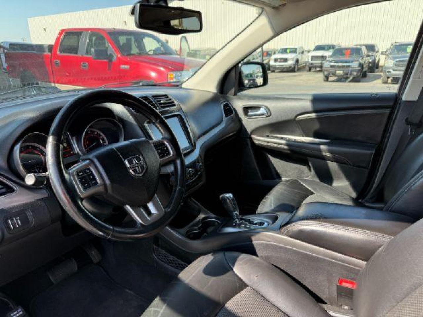 2018 Vice White /Black Dodge Journey (3C4PDDGG0JT) with an Pentastar 36L V-6 DOHC engine, Automatic transmission, located at 1175 N Woodruff Ave, Idaho Falls, ID, 83401, 43.506901, -111.999657 - At Timberline Auto, finding a great deal on your next vehicle is always easy! Our experienced sales staff's goal is to help find you the right vehicle at the right price! Our knowledgeable finance department has options for almost any credit score. We offer extended service contract options to prote - Photo#32