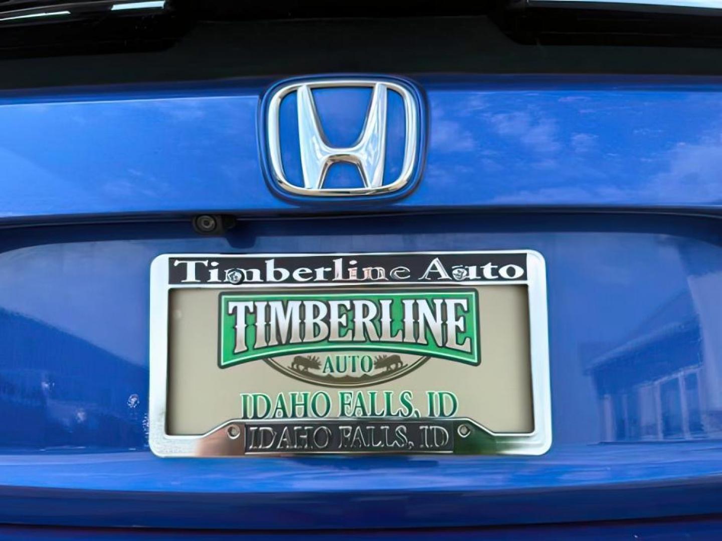 2020 BLUE /SPORT Honda Civic Hatchback (SHHFK7H90LU) with an 15 I4 TURBO engine, Automatic transmission, located at 1175 N Woodruff Ave, Idaho Falls, ID, 83401, 43.506901, -111.999657 - At Timberline Auto, finding a great deal on your next vehicle is always easy! Our experienced sales staff's goal is to help find you the right vehicle at the right price! Our knowledgeable finance department has options for almost any credit score. We offer extended service contract options to prote - Photo#4