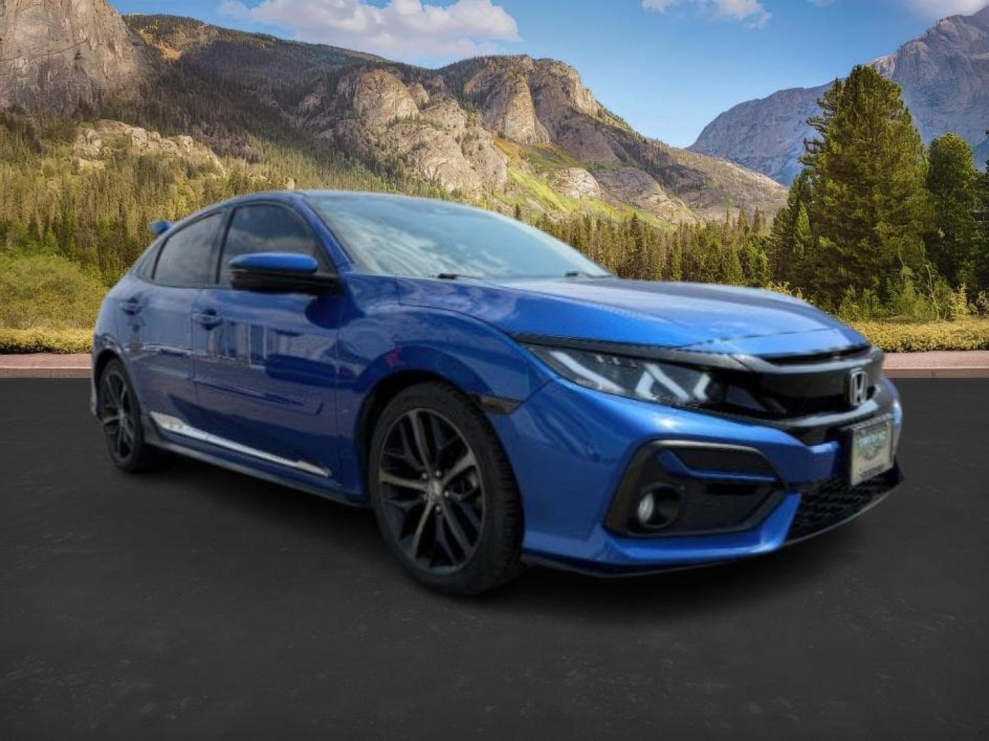 2020 BLUE /SPORT Honda Civic Hatchback (SHHFK7H90LU) with an 15 I4 TURBO engine, Automatic transmission, located at 1175 N Woodruff Ave, Idaho Falls, ID, 83401, 43.506901, -111.999657 - At Timberline Auto, finding a great deal on your next vehicle is always easy! Our experienced sales staff's goal is to help find you the right vehicle at the right price! Our knowledgeable finance department has options for almost any credit score. We offer extended service contract options to prote - Photo#8