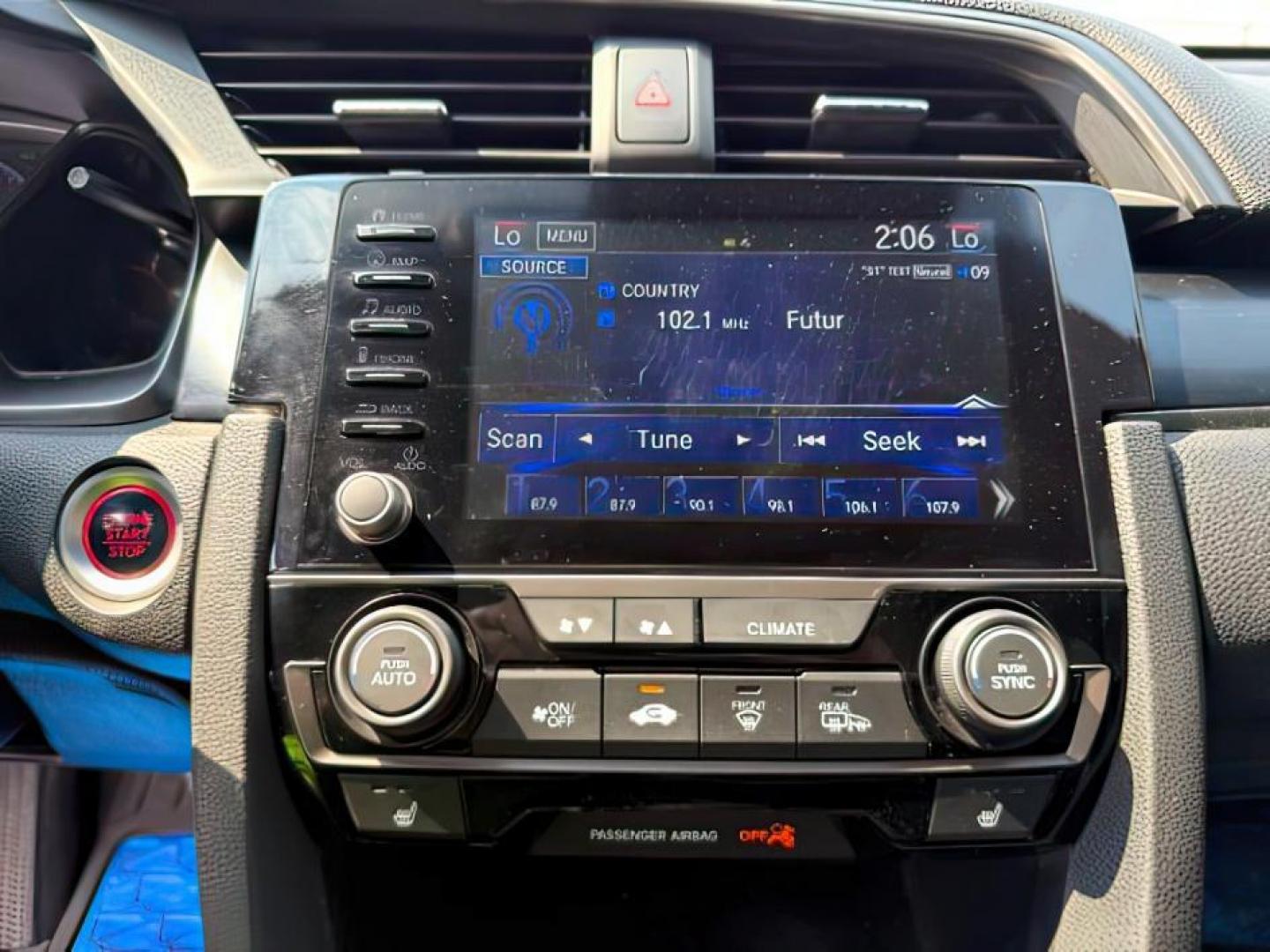 2020 BLUE /SPORT Honda Civic Hatchback (SHHFK7H90LU) with an 15 I4 TURBO engine, Automatic transmission, located at 1175 N Woodruff Ave, Idaho Falls, ID, 83401, 43.506901, -111.999657 - At Timberline Auto, finding a great deal on your next vehicle is always easy! Our experienced sales staff's goal is to help find you the right vehicle at the right price! Our knowledgeable finance department has options for almost any credit score. We offer extended service contract options to prote - Photo#15