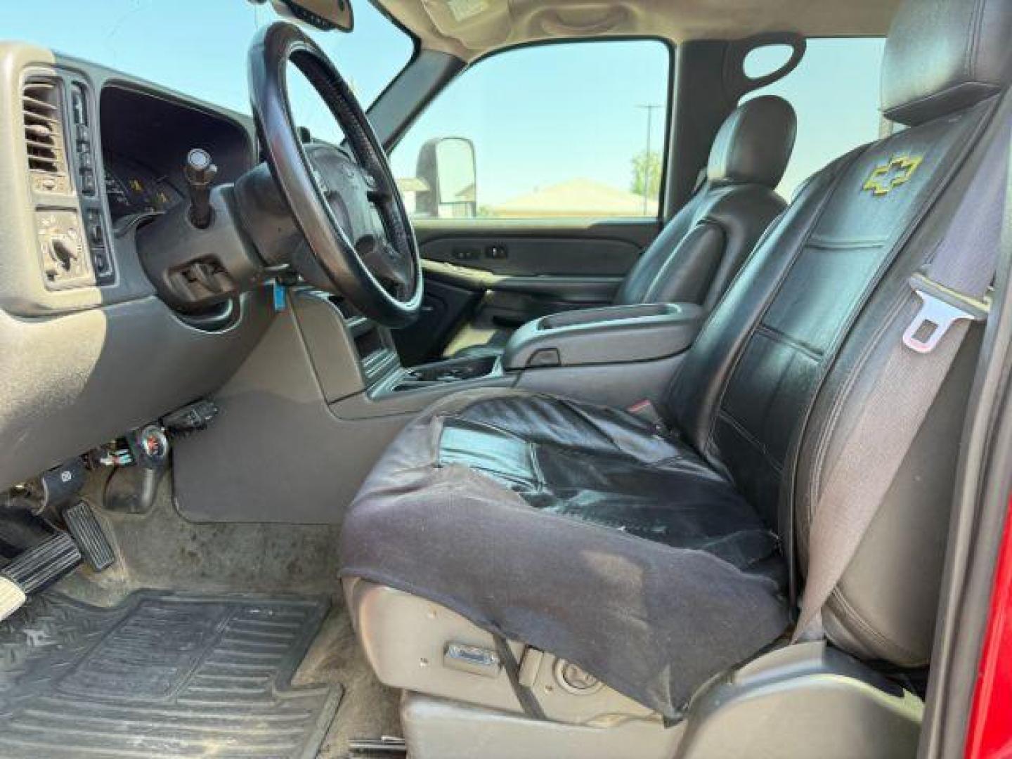 2005 RED /Dark Charcoal Chevrolet Silverado 2500HD (1GCHK232X5F) with an 66 engine, Automatic transmission, located at 1175 N Woodruff Ave, Idaho Falls, ID, 83401, 43.506901, -111.999657 - At Timberline Auto, finding a great deal on your next vehicle is always easy! Our experienced sales staff's goal is to help find you the right vehicle at the right price! Our knowledgeable finance department has options for almost any credit score. We offer extended service contract options to prote - Photo#30