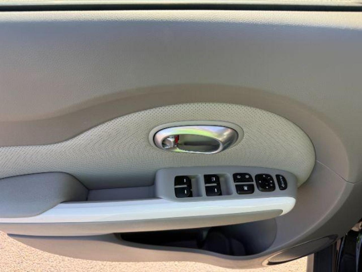 2016 BLACK /Gray Two-Tone, cloth KIA Soul EV (KNDJX3AE5G7) with an ELECTRIC engine, Automatic transmission, located at 1175 N Woodruff Ave, Idaho Falls, ID, 83401, 43.506901, -111.999657 - At Timberline Auto, finding a great deal on your next vehicle is always easy! Our experienced sales staff's goal is to help find you the right vehicle at the right price! Our knowledgeable finance department has options for almost any credit score. We offer extended service contract options to prote - Photo#42