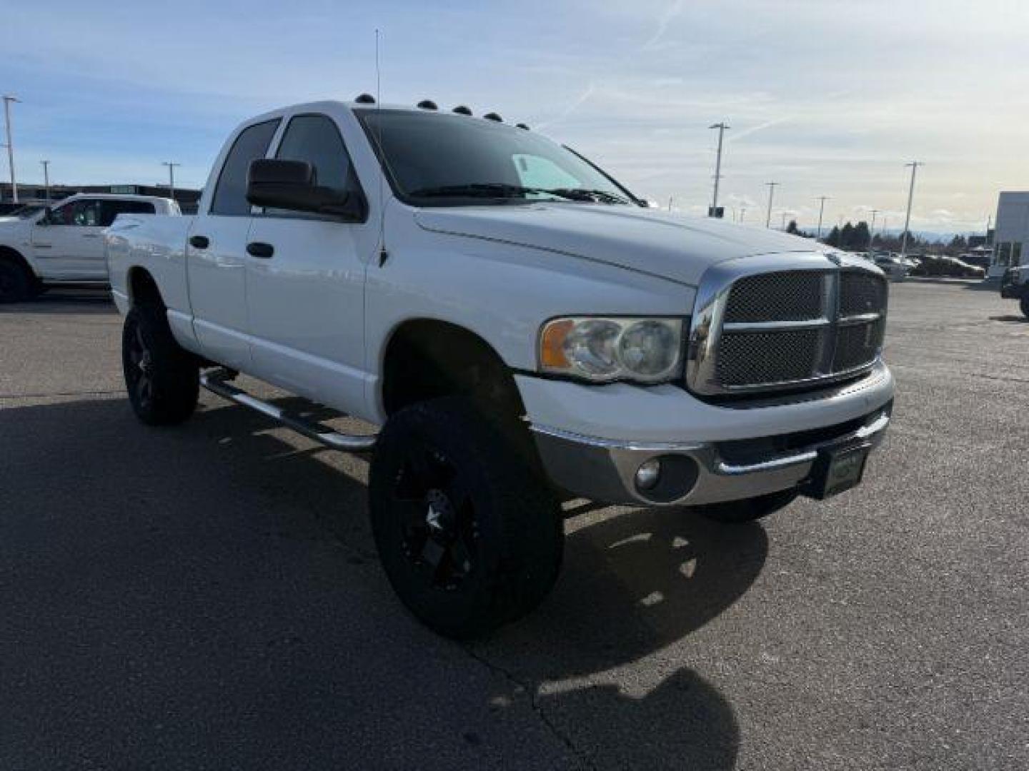 2003 WHITE /Dark Slate Gray Dodge Ram 3500 (3D7LU38653G) with an Cummins 59L I-6 diesel direct injection engine, Automatic transmission, located at 1175 N Woodruff Ave, Idaho Falls, ID, 83401, 43.506901, -111.999657 - At Timberline Auto, finding a great deal on your next vehicle is always easy! Our experienced sales staff's goal is to help find you the right vehicle at the right price! Our knowledgeable finance department has options for almost any credit score. We offer extended service contract options to prote - Photo#28