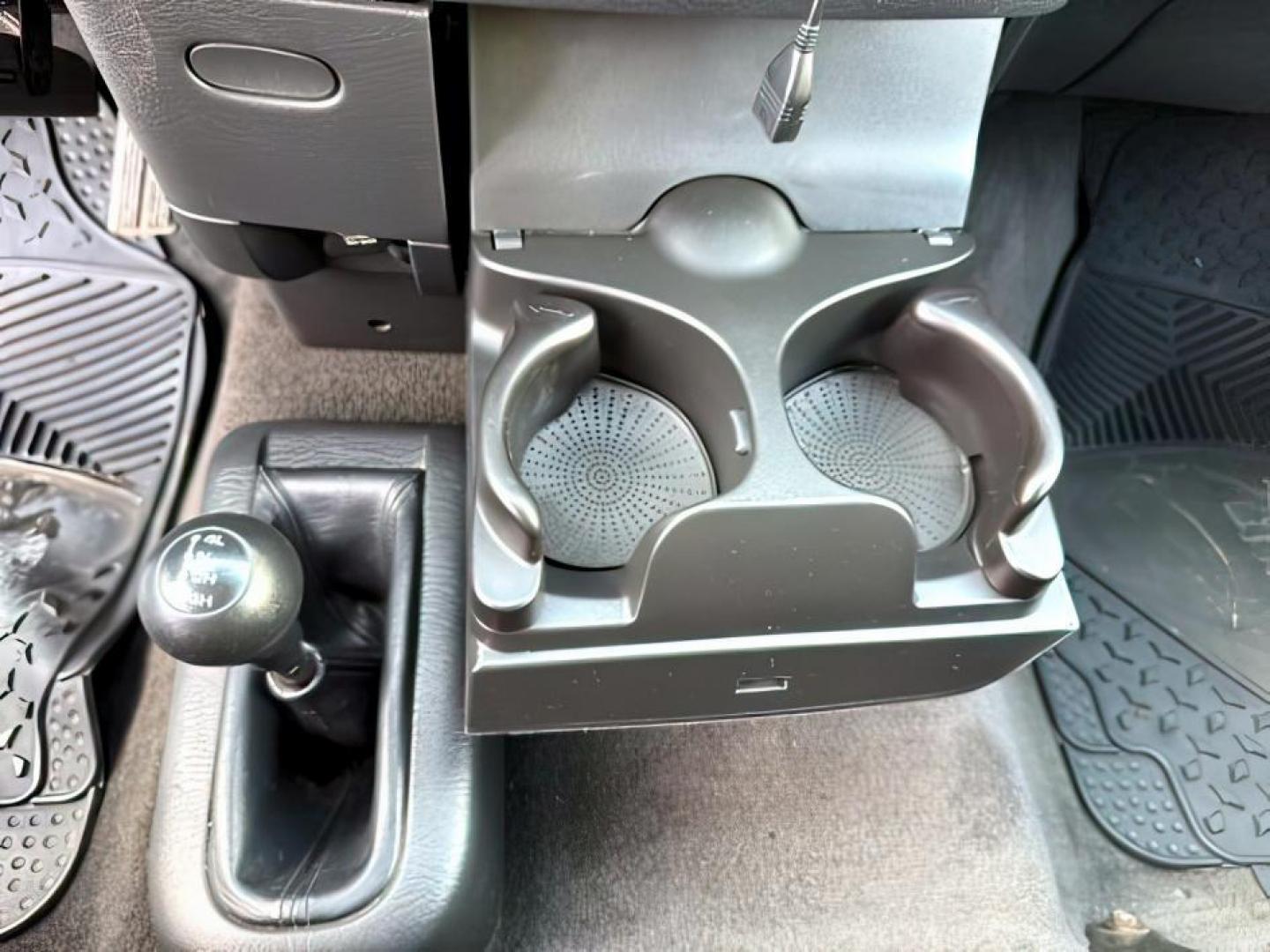 2003 WHITE /Dark Slate Gray Dodge Ram 3500 (3D7LU38653G) with an Cummins 59L I-6 diesel direct injection engine, Automatic transmission, located at 1175 N Woodruff Ave, Idaho Falls, ID, 83401, 43.506901, -111.999657 - At Timberline Auto, finding a great deal on your next vehicle is always easy! Our experienced sales staff's goal is to help find you the right vehicle at the right price! Our knowledgeable finance department has options for almost any credit score. We offer extended service contract options to prote - Photo#15