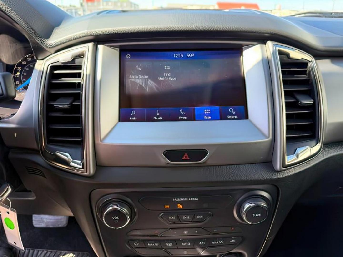 2020 Shadow Black /Ebony Ford Ranger (1FTER4FH3LL) with an EcoBoost 23L I-4 gasoline direct injection engine, Automatic transmission, located at 1175 N Woodruff Ave, Idaho Falls, ID, 83401, 43.506901, -111.999657 - At Timberline Auto, finding a great deal on your next vehicle is always easy! Our experienced sales staff's goal is to help find you the right vehicle at the right price! Our knowledgeable finance department has options for almost any credit score. We offer extended service contract options to prote - Photo#15