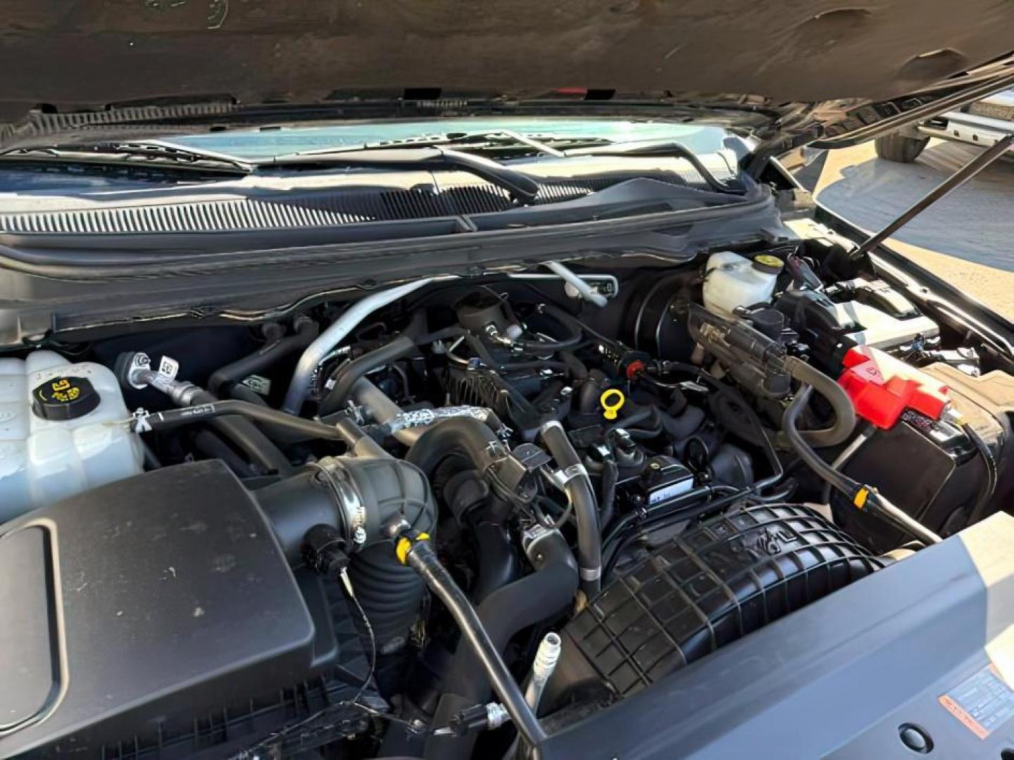 2020 Shadow Black /Ebony Ford Ranger (1FTER4FH3LL) with an EcoBoost 23L I-4 gasoline direct injection engine, Automatic transmission, located at 1175 N Woodruff Ave, Idaho Falls, ID, 83401, 43.506901, -111.999657 - At Timberline Auto, finding a great deal on your next vehicle is always easy! Our experienced sales staff's goal is to help find you the right vehicle at the right price! Our knowledgeable finance department has options for almost any credit score. We offer extended service contract options to prote - Photo#24
