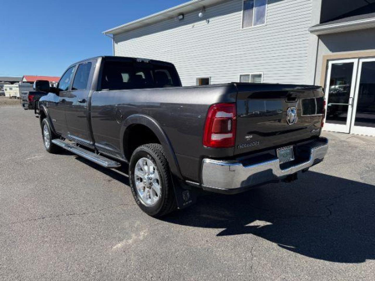 2021 GRAY /Black Ram 3500 (3C63R3JL8MG) with an Cummins High Output 67L I-6 diesel direct injecti engine, Automatic transmission, located at 1175 N Woodruff Ave, Idaho Falls, ID, 83401, 43.506901, -111.999657 - At Timberline Auto, finding a great deal on your next vehicle is always easy! Our experienced sales staff's goal is to help find you the right vehicle at the right price! Our knowledgeable finance department has options for almost any credit score. We offer extended service contract options to prote - Photo#29