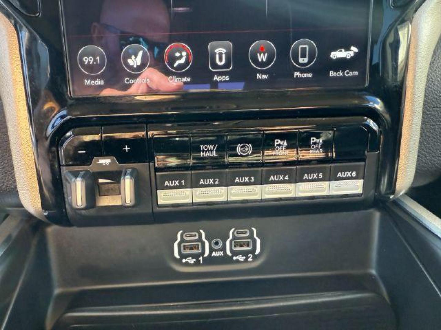 2021 GRAY /Black Ram 3500 (3C63R3JL8MG) with an Cummins High Output 67L I-6 diesel direct injecti engine, Automatic transmission, located at 1175 N Woodruff Ave, Idaho Falls, ID, 83401, 43.506901, -111.999657 - At Timberline Auto, finding a great deal on your next vehicle is always easy! Our experienced sales staff's goal is to help find you the right vehicle at the right price! Our knowledgeable finance department has options for almost any credit score. We offer extended service contract options to prote - Photo#43