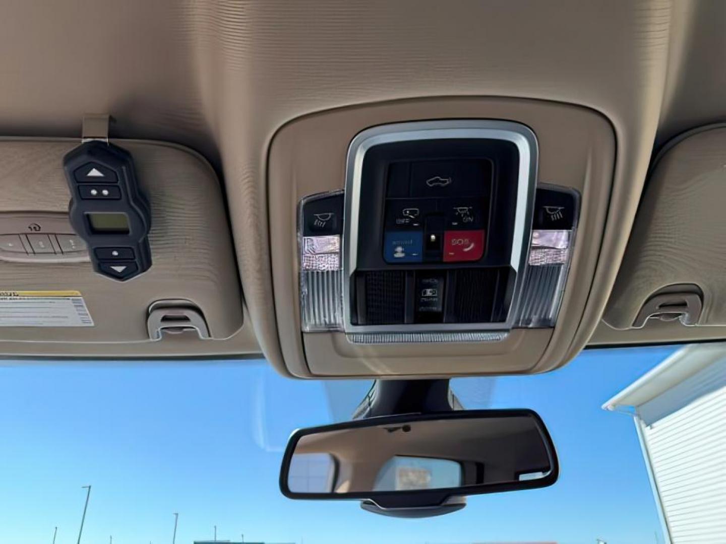 2021 GRAY /Black Ram 3500 (3C63R3JL8MG) with an Cummins High Output 67L I-6 diesel direct injecti engine, Automatic transmission, located at 1175 N Woodruff Ave, Idaho Falls, ID, 83401, 43.506901, -111.999657 - At Timberline Auto, finding a great deal on your next vehicle is always easy! Our experienced sales staff's goal is to help find you the right vehicle at the right price! Our knowledgeable finance department has options for almost any credit score. We offer extended service contract options to prote - Photo#18