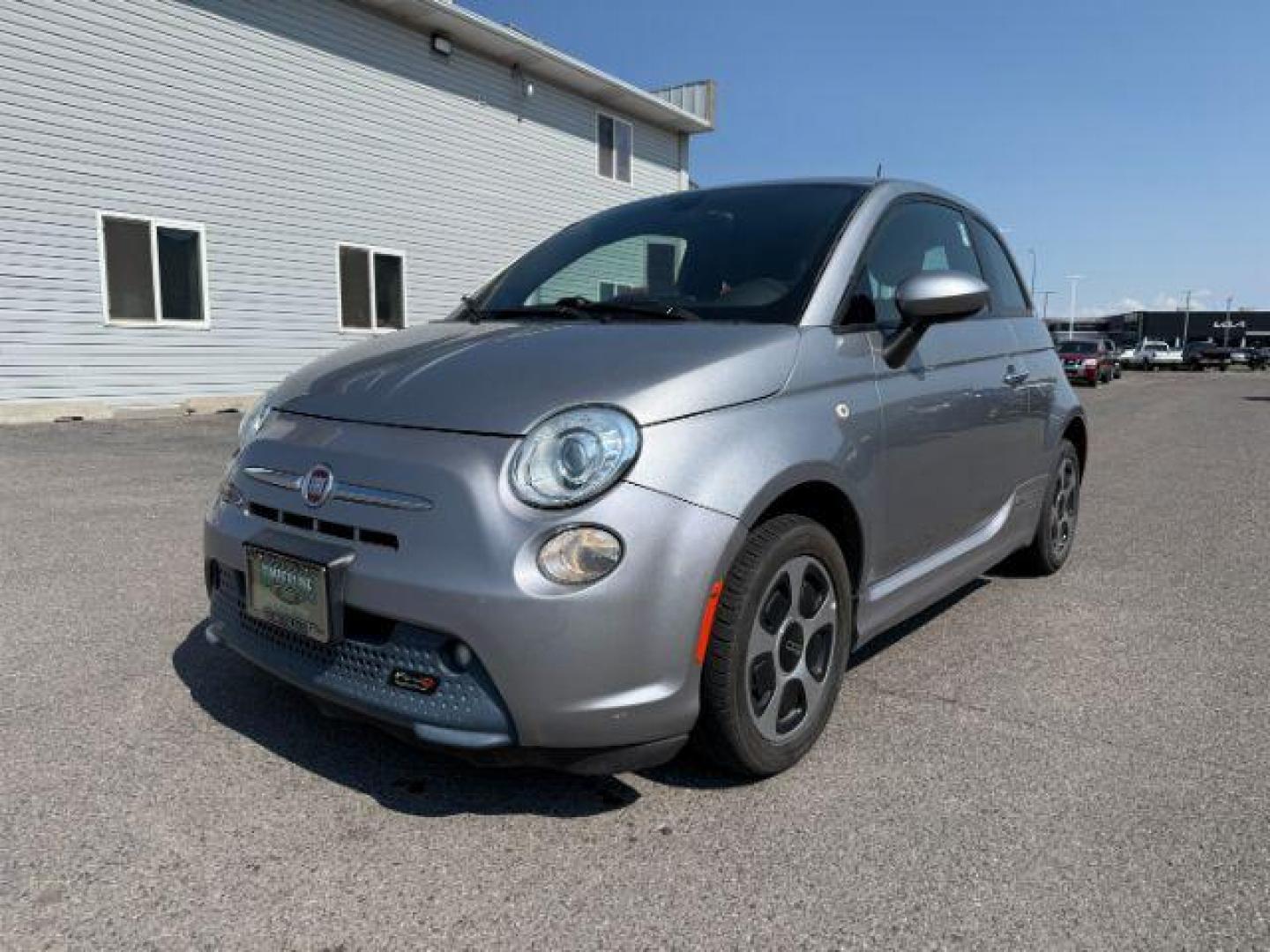 2017 SILVER /Black, leatherette Fiat 500e (3C3CFFGE7HT) with an ELECTRIC engine, located at 1175 N Woodruff Ave, Idaho Falls, ID, 83401, 43.506901, -111.999657 - At Timberline Auto, finding a great deal on your next vehicle is always easy! Our experienced sales staff's goal is to help find you the right vehicle at the right price! Our knowledgeable finance department has options for almost any credit score. We offer extended service contract options to prote - Photo#20