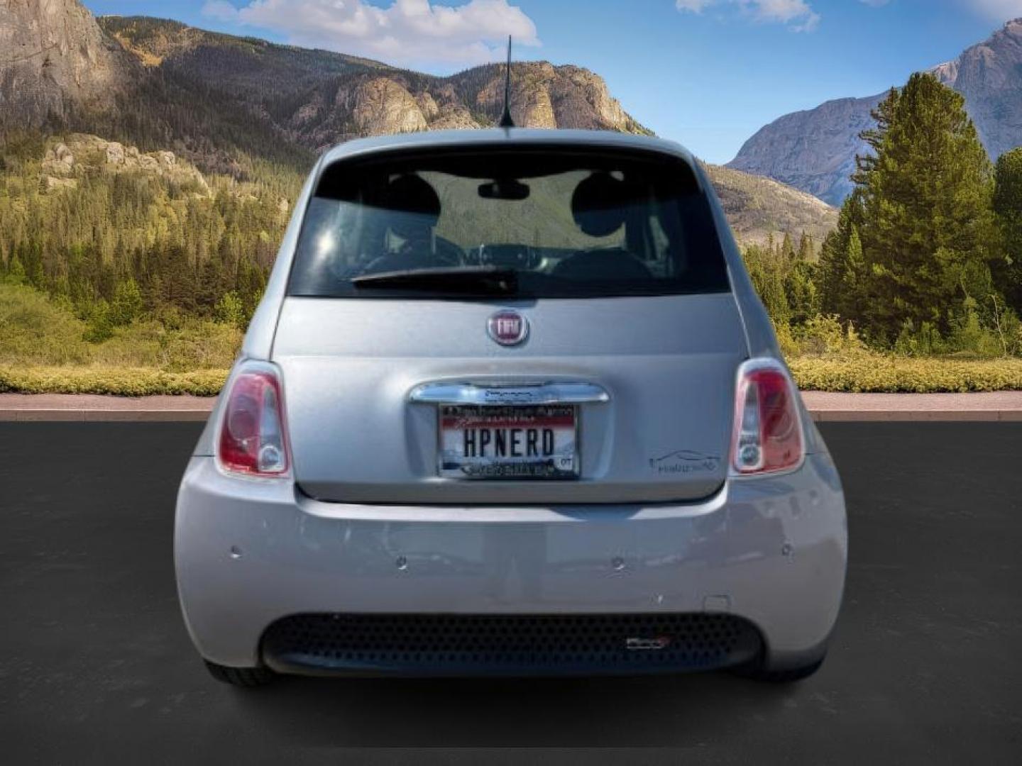 2017 SILVER /Black, leatherette Fiat 500e (3C3CFFGE7HT) with an ELECTRIC engine, located at 1175 N Woodruff Ave, Idaho Falls, ID, 83401, 43.506901, -111.999657 - At Timberline Auto, finding a great deal on your next vehicle is always easy! Our experienced sales staff's goal is to help find you the right vehicle at the right price! Our knowledgeable finance department has options for almost any credit score. We offer extended service contract options to prote - Photo#3