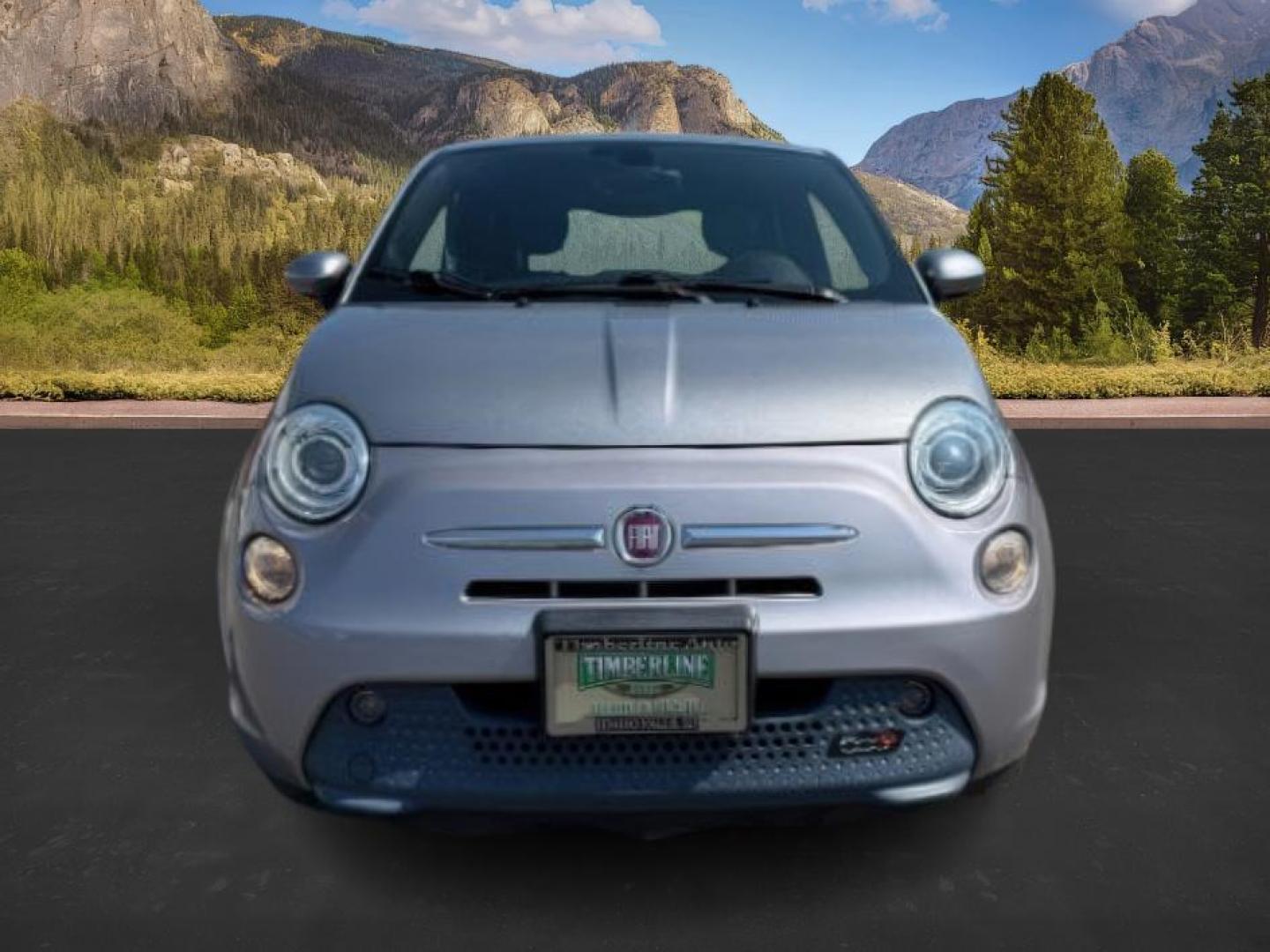 2017 SILVER /Black, leatherette Fiat 500e (3C3CFFGE7HT) with an ELECTRIC engine, located at 1175 N Woodruff Ave, Idaho Falls, ID, 83401, 43.506901, -111.999657 - At Timberline Auto, finding a great deal on your next vehicle is always easy! Our experienced sales staff's goal is to help find you the right vehicle at the right price! Our knowledgeable finance department has options for almost any credit score. We offer extended service contract options to prote - Photo#8