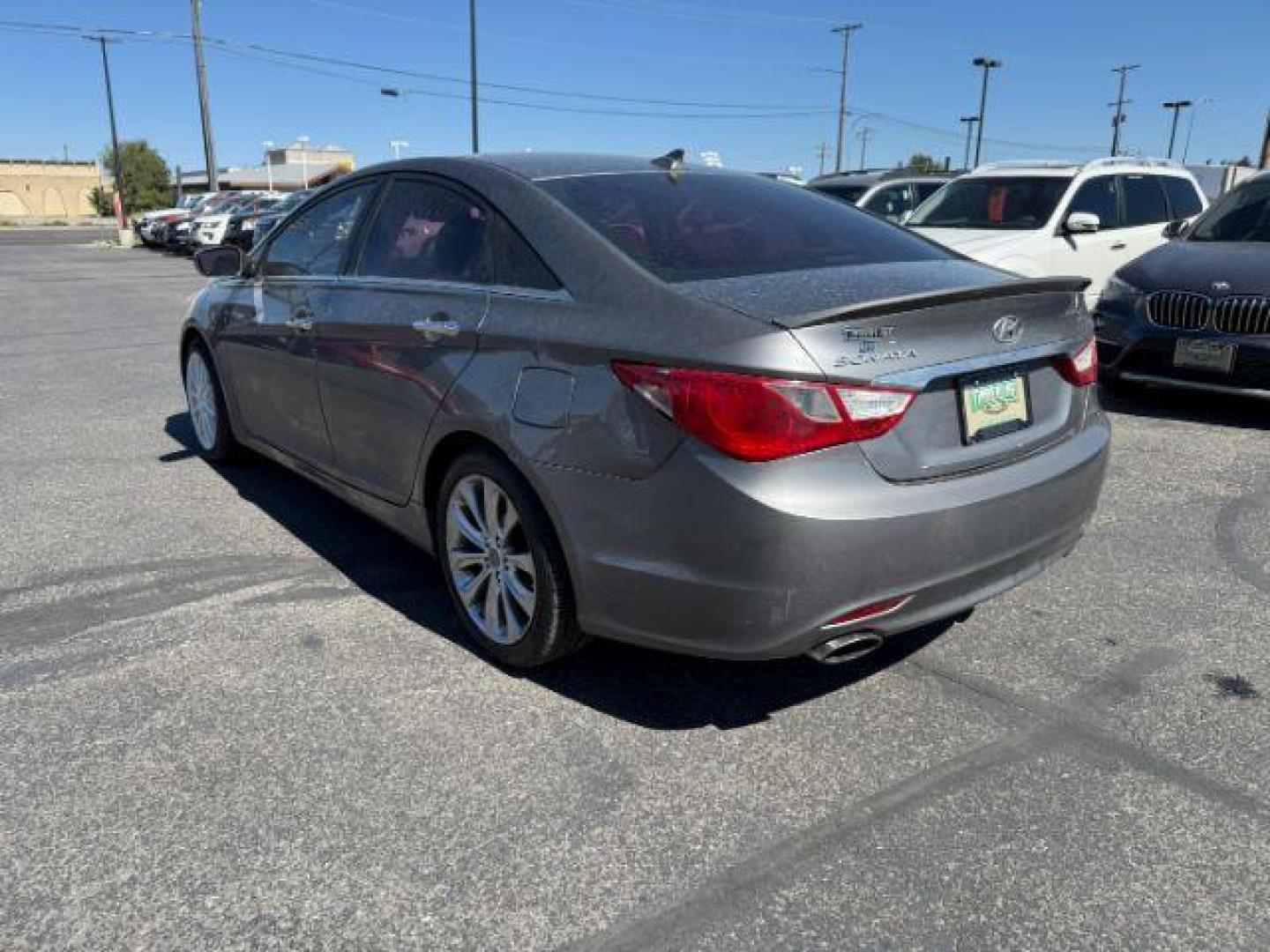 2012 SILVER /Black Hyundai Sonata (5NPEC4AC2CH) with an 24L I-4 gasoline direct injection engine, Automatic transmission, located at 1175 N Woodruff Ave, Idaho Falls, ID, 83401, 43.506901, -111.999657 - At Timberline Auto, finding a great deal on your next vehicle is always easy! Our experienced sales staff's goal is to help find you the right vehicle at the right price! Our knowledgeable finance department has options for almost any credit score. We offer extended service contract options to prote - Photo#2